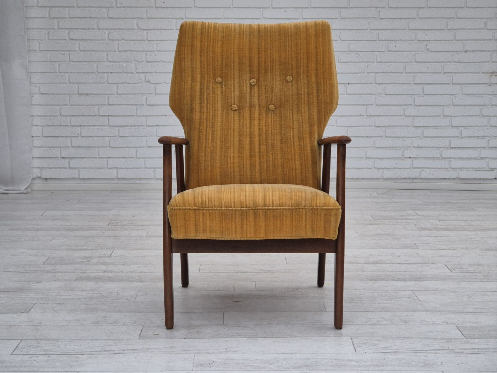 Furniture 1960s, Danish Design By Kurt Olsen, Armchair Model 230, Original Condition. photo