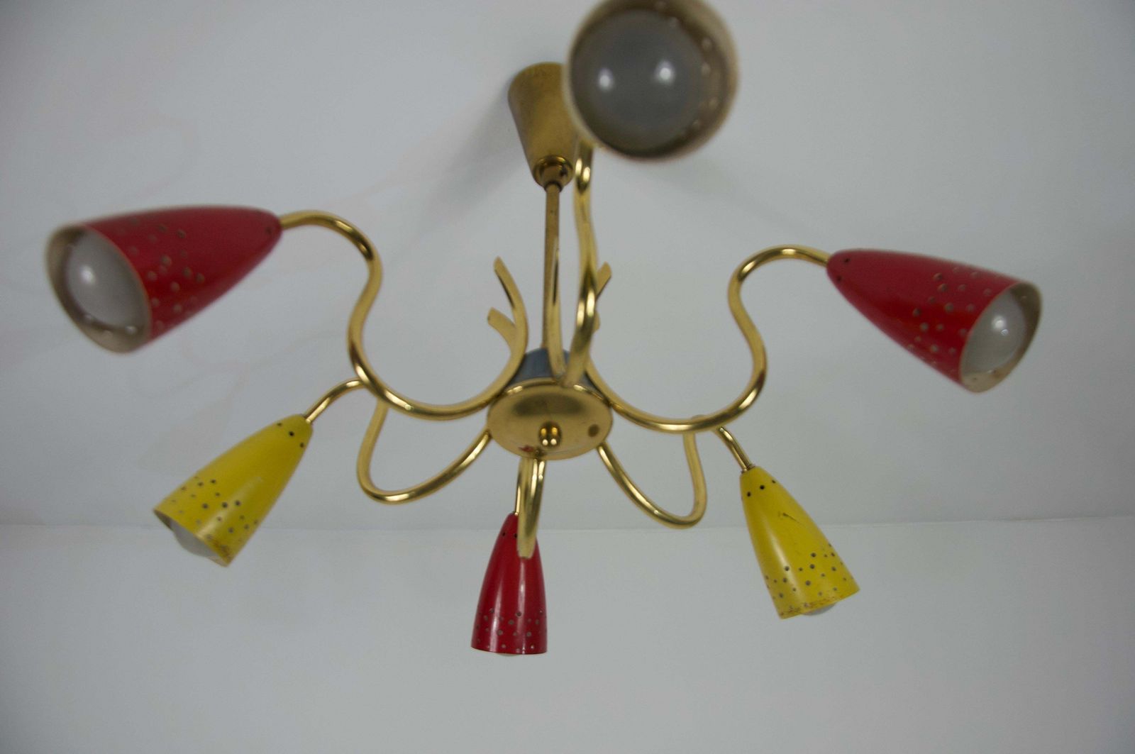 photo furniture Colorful Mid Century Brass 6 Arm Sputnik Chandelier, 1950s