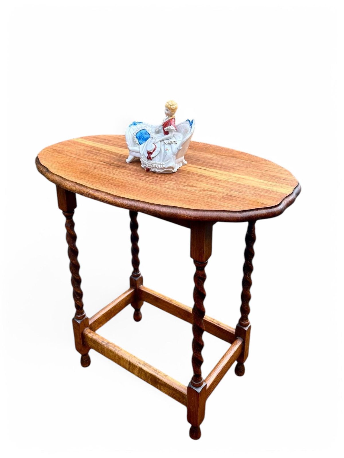 Antique Edwardian Occasional Table / Barley Twist Legs / Wooden Side Table / English C1900 photo vinterior