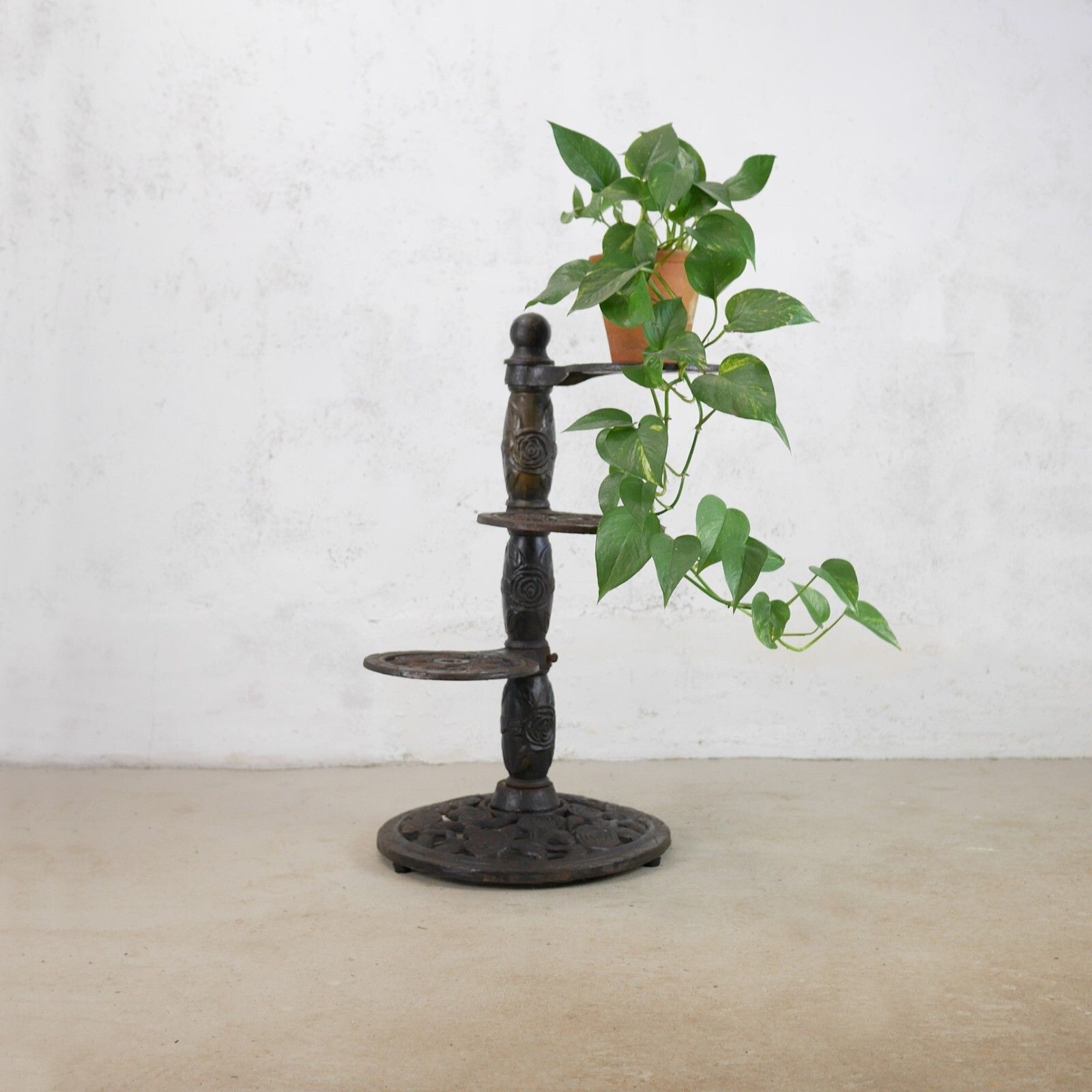 Vintage Adjustable Cast Iron 3 Tier Plant Stand Floral #102788