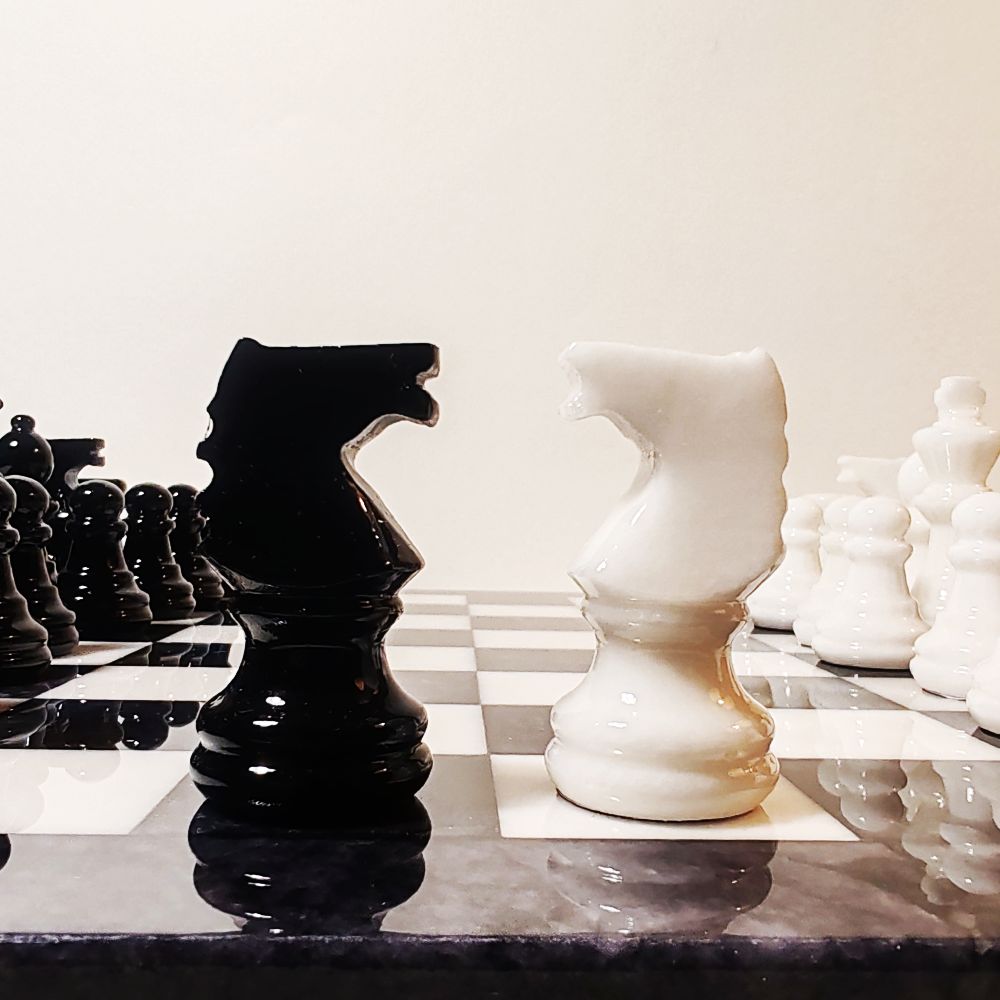 photo furniture 1970s Stunning Chess Set In Hand Carved Alabaster Of Volterra   Black And White   Made In Italy