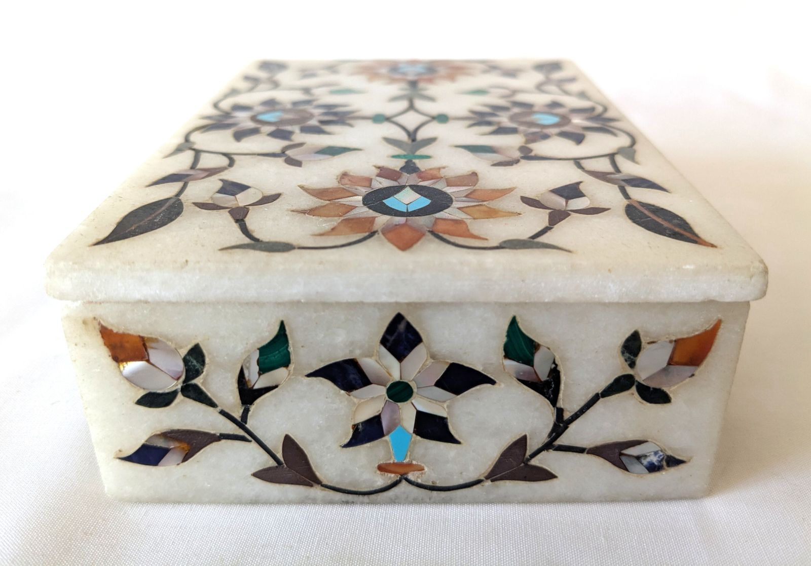Vintage Indian Pietra Dura Marble Box With Mother Of Pearl Inlay photo 320.0