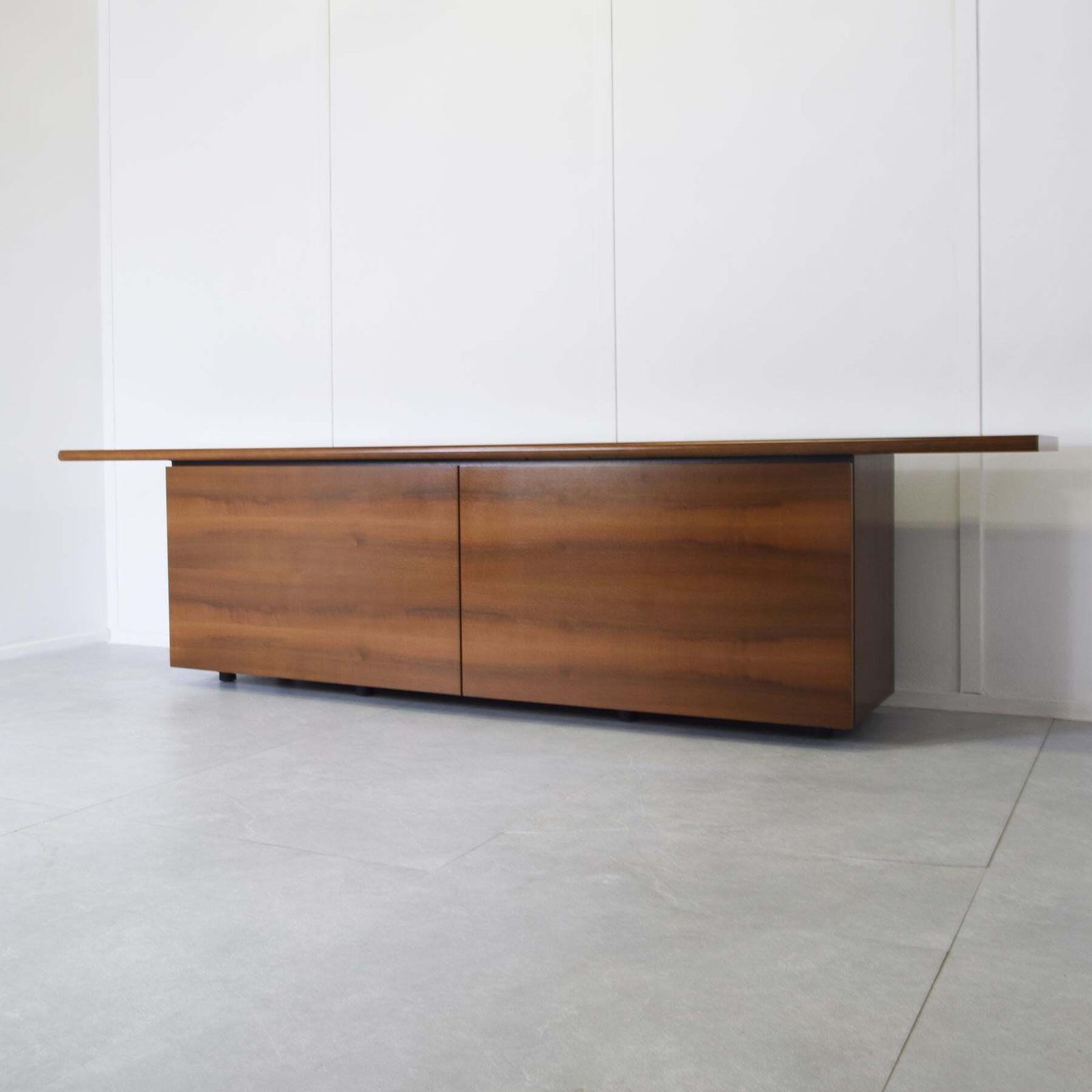 photo for sale Giotto Stoppino Ludovico Acerbis Sheraton Sideboard 1980s.