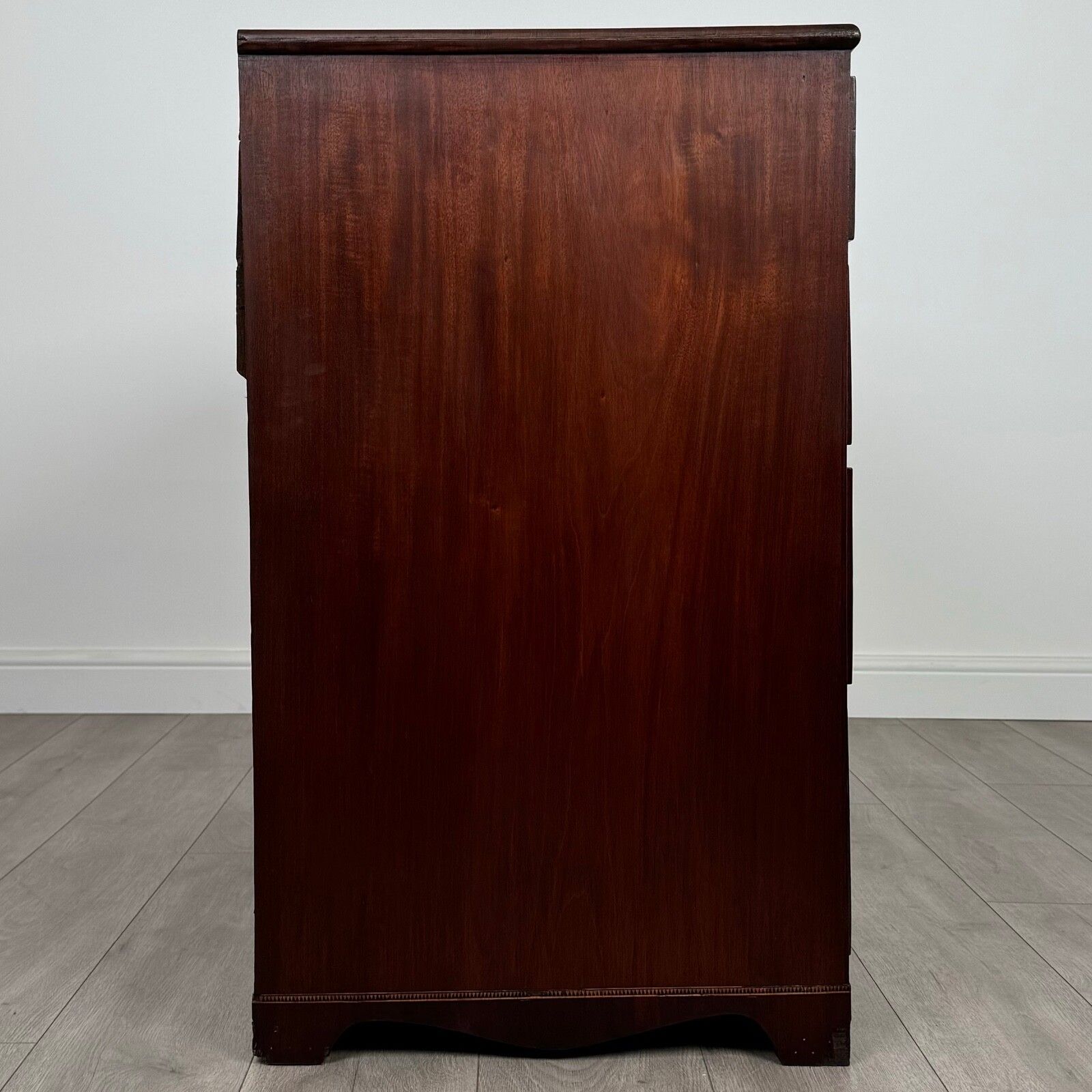 Antique 18th Century Fine Quality Chest Of Drawers In Mahogany photo buy