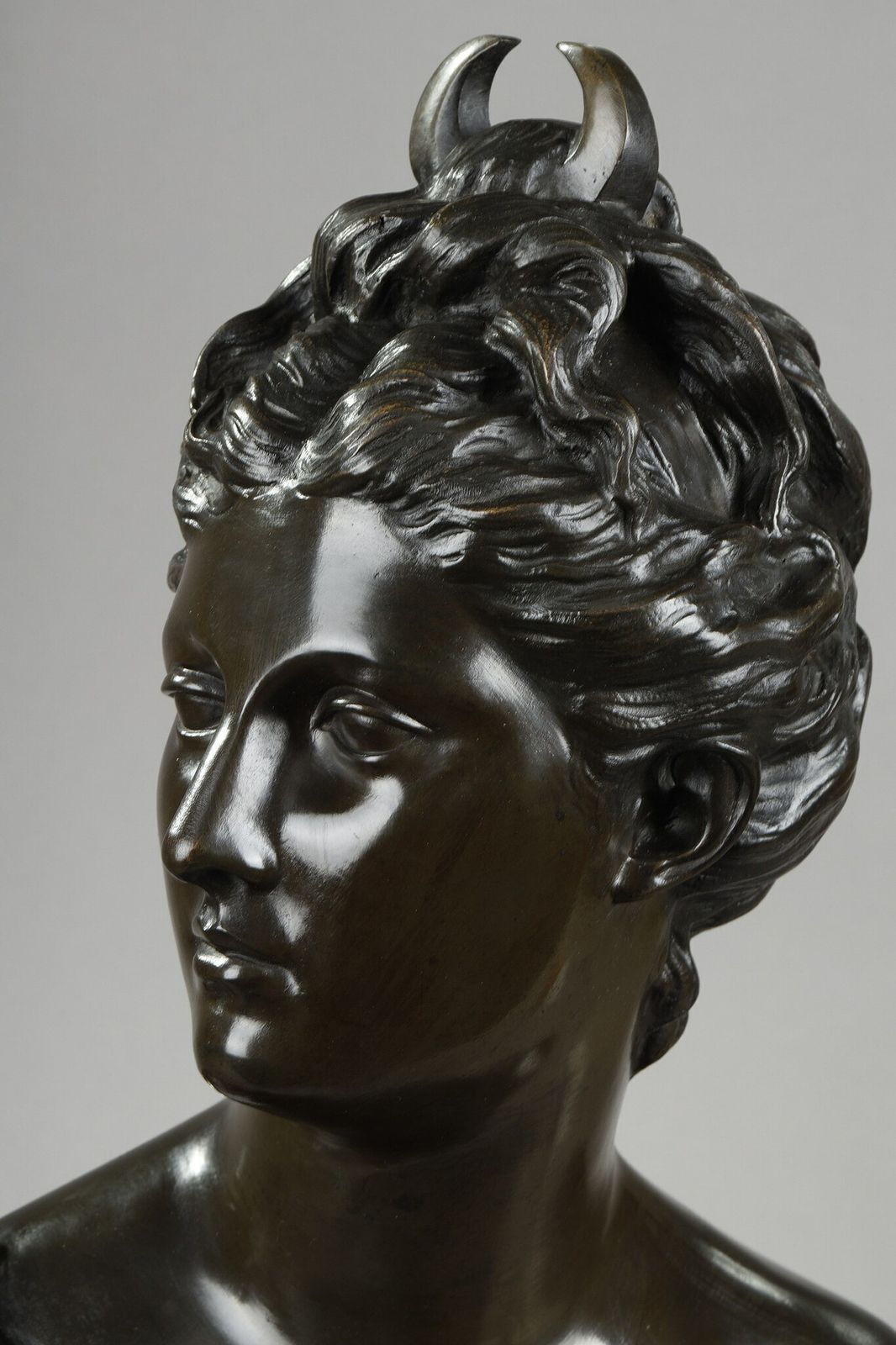 Bust In Bronze Of "Diane Chasseresse" After Houdon photo vintage