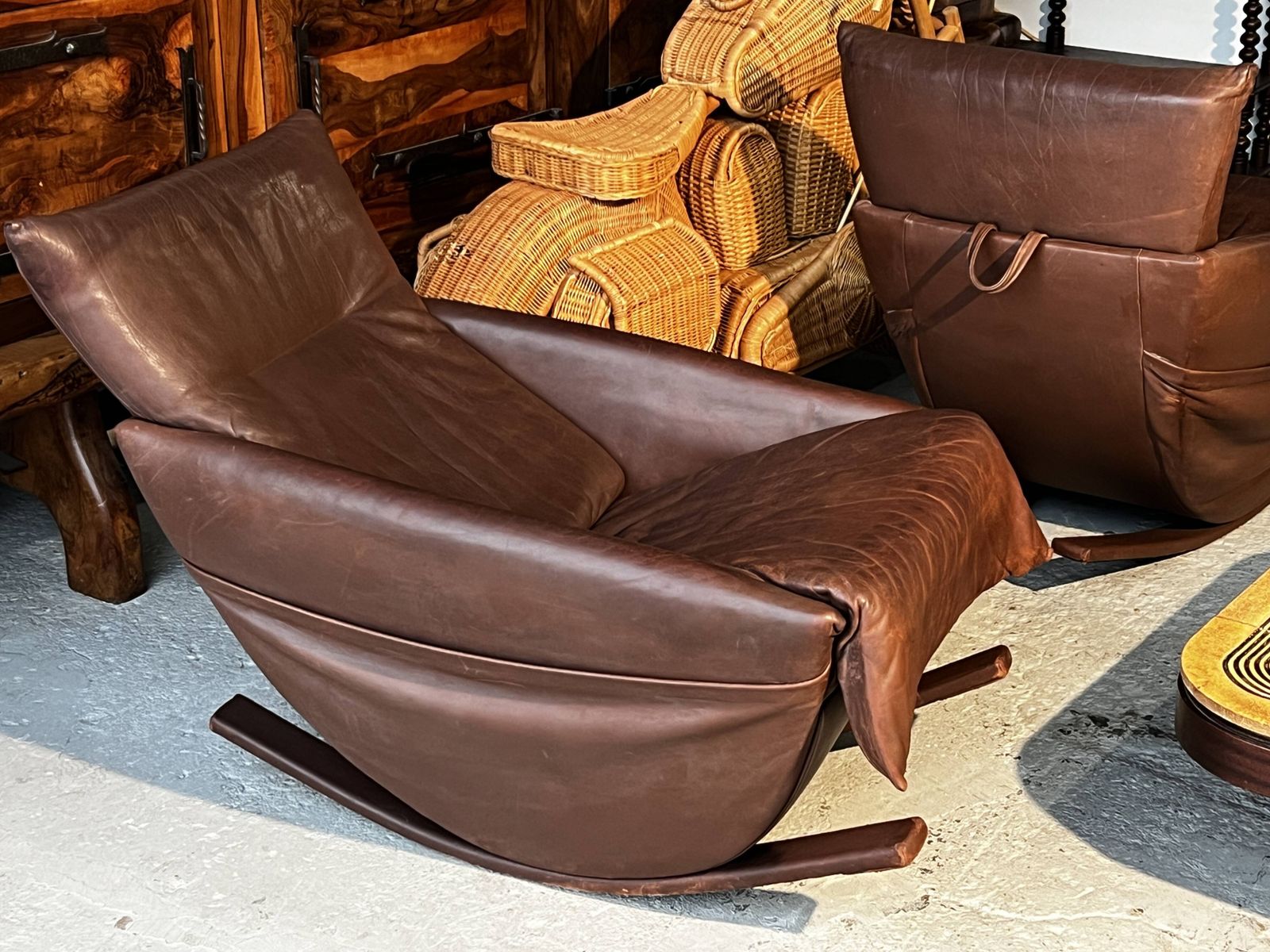 photo vintage Pair Of De Sede Rocking Chairs, Switzerland 1970 In Brown Leather
