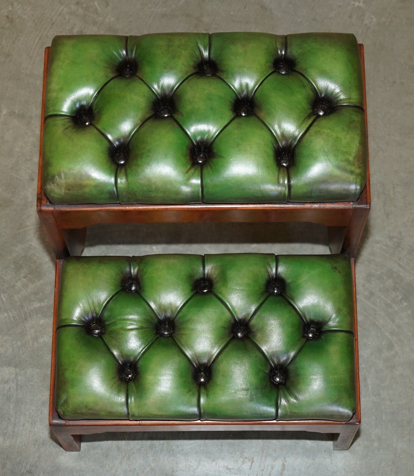 Fully Restored Antique Flamed Mahogany Green Leather Chesterfield Library Steps photo for sale