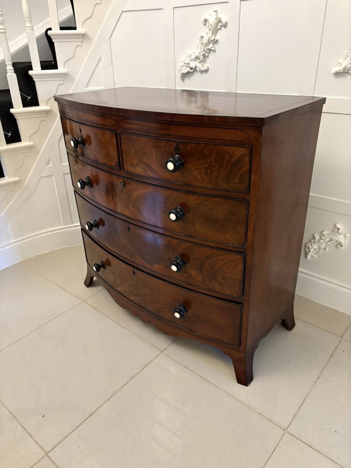 Outstanding Quality Antique Figured Mahogany Bow Fronted Chest Of 5 Drawers photo for sale