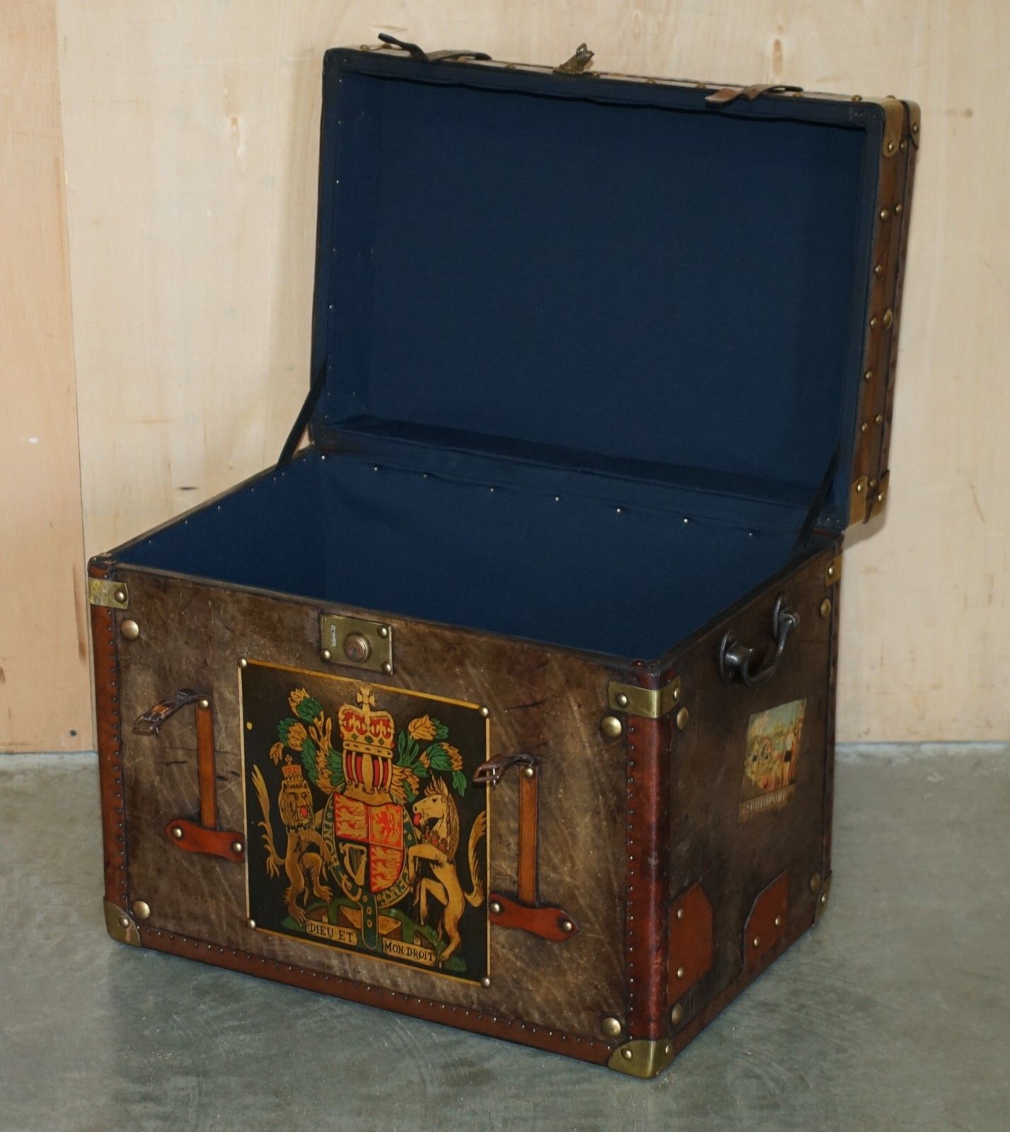 Furniture Pair Of Armorial Coat Of Arms Vintage Brown Leather Steamer Trunk Side Tables photo