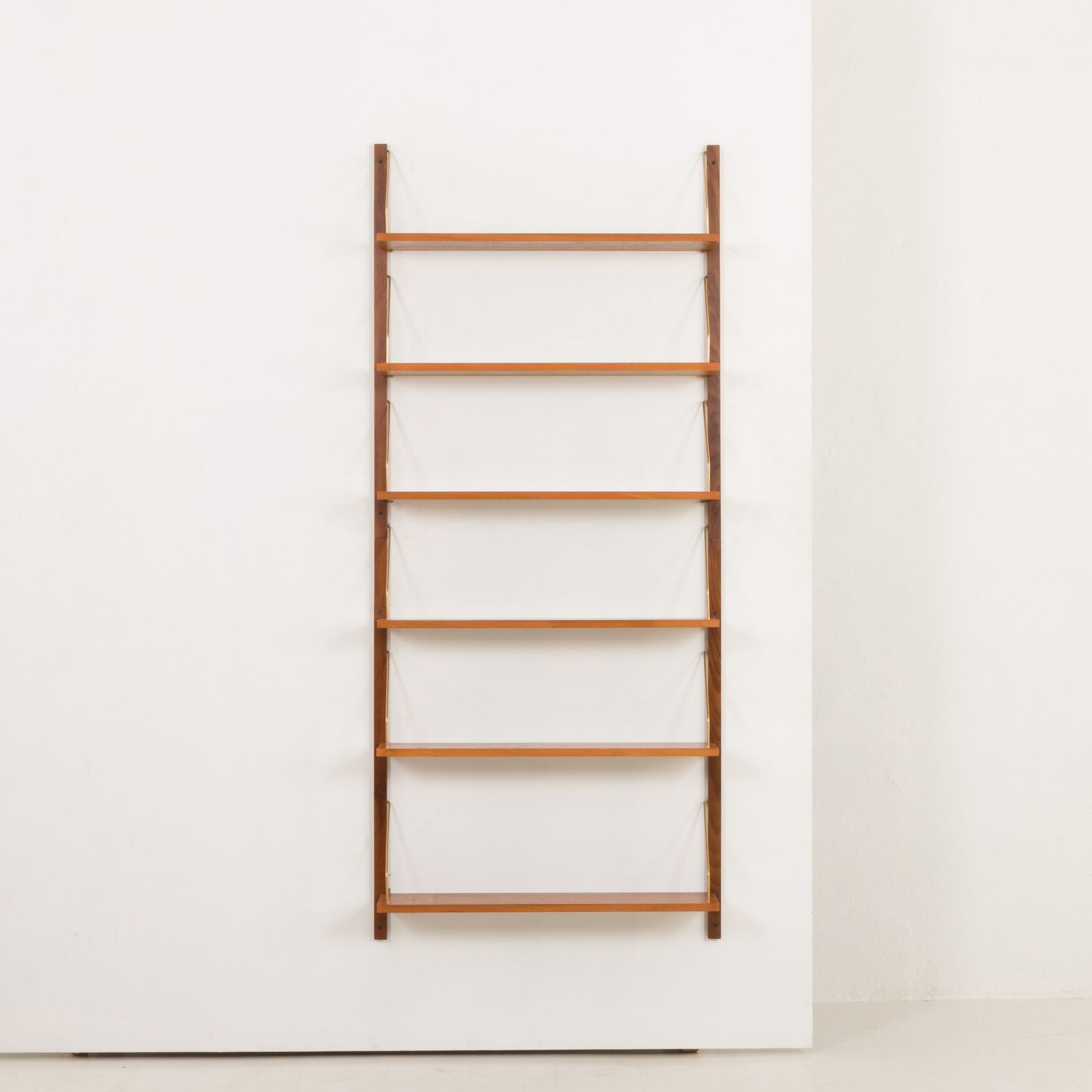 Set Of 6 Mid Century Modern Renovated Teak Shelves In The Style Of P. Cadovius, P. Sorensen photo Furniture