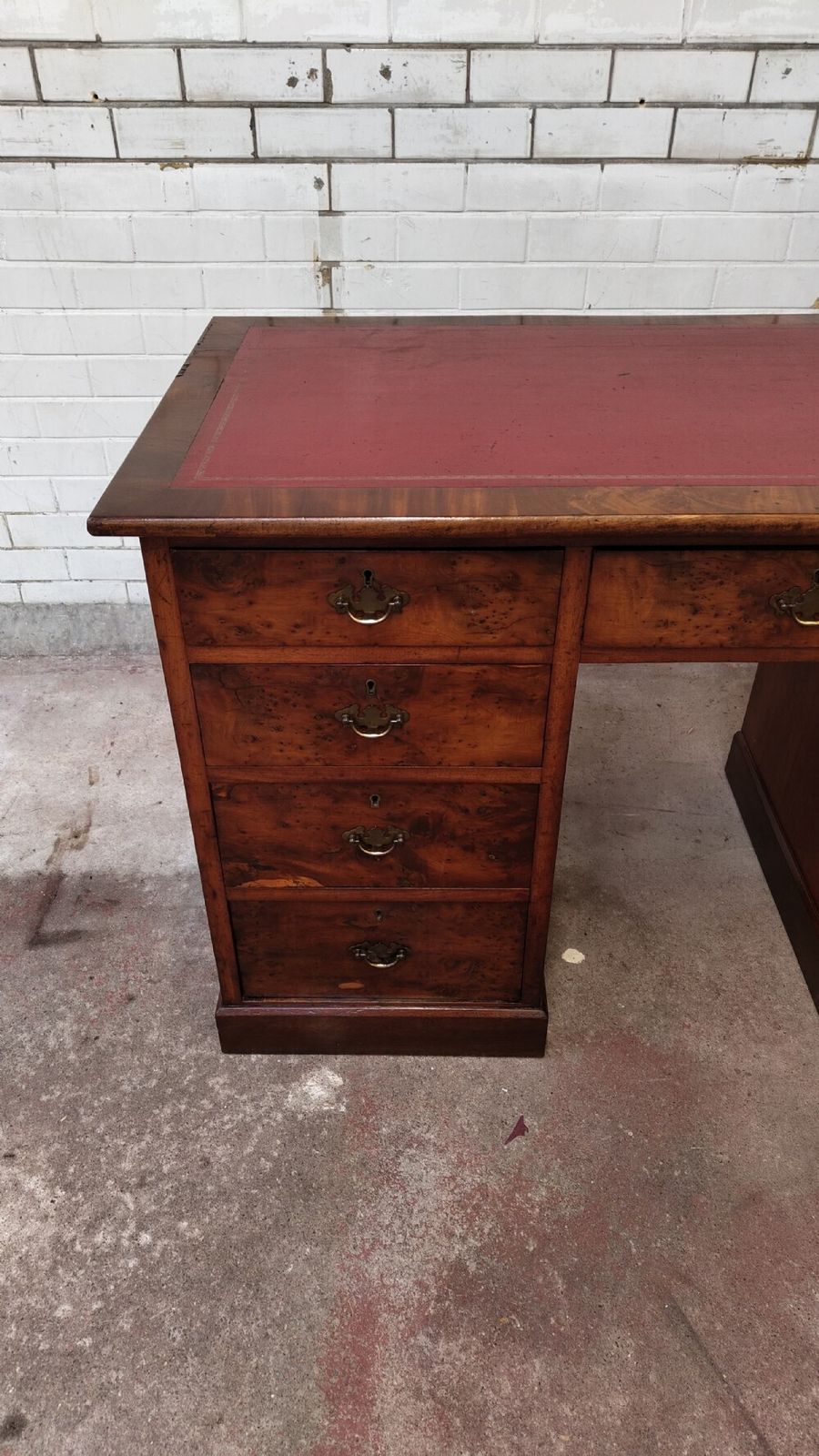 photo furniture Antique Victorian Burr Walnut Leather Top Work Office Pedestal Desk