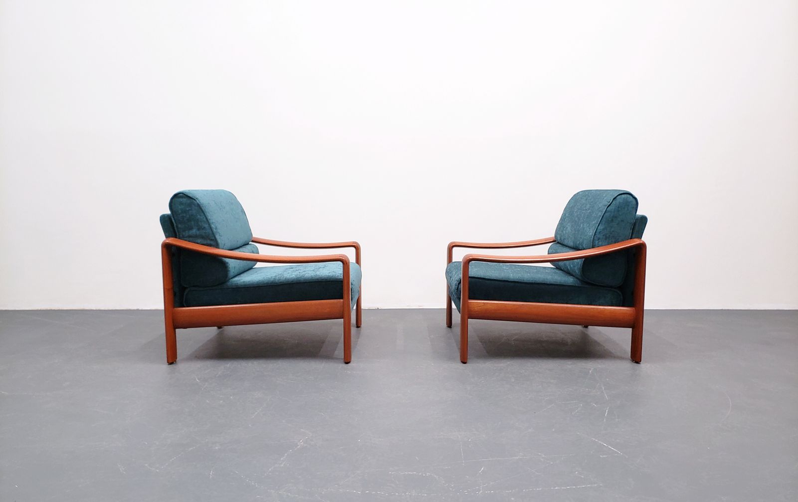 1100.0 1970 Rolf Benz Armchair In Turquoise Tweed photo