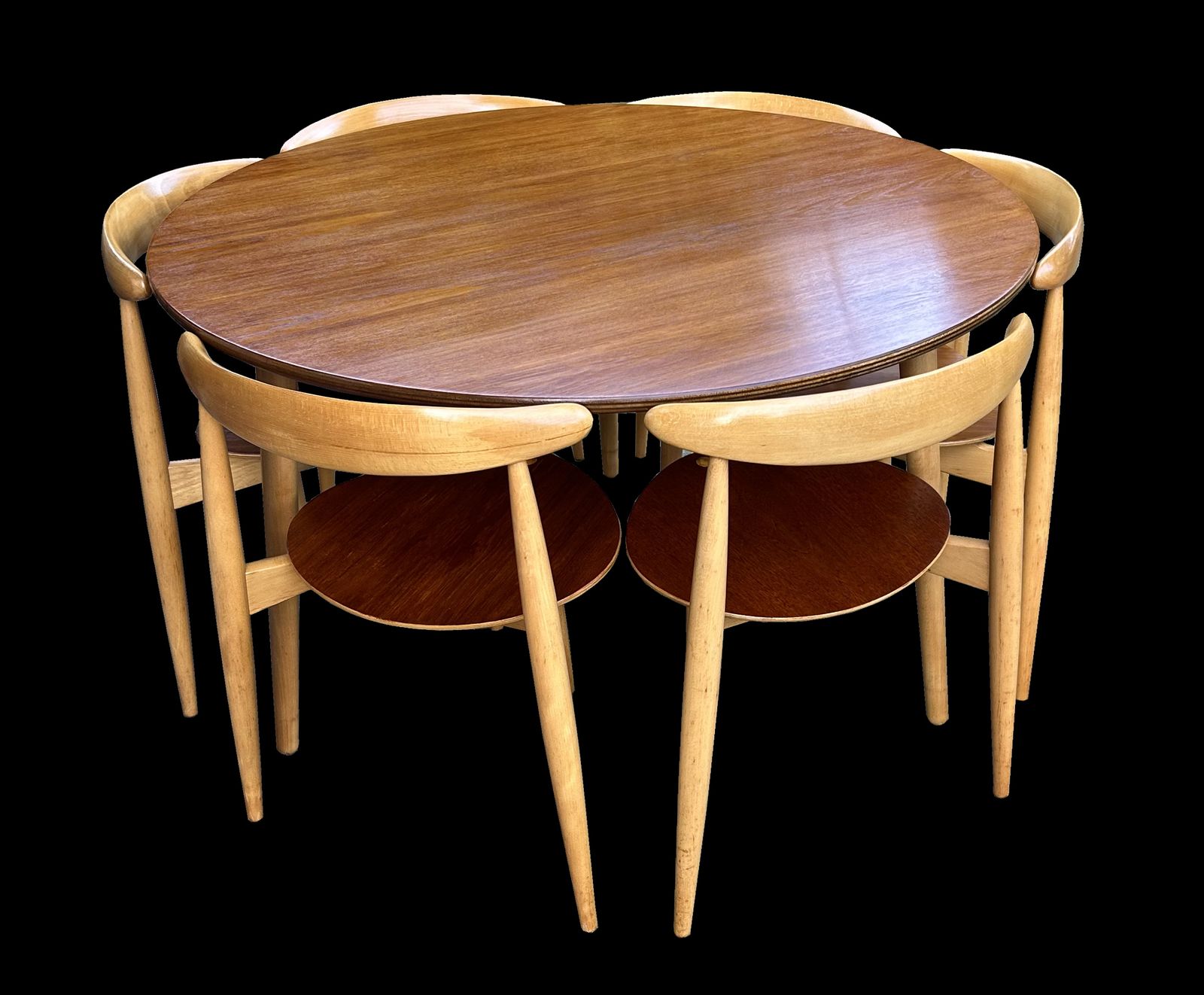 Fh4602 'Heart' Dining Suite By Hans J Wegner For Fritz Hansen