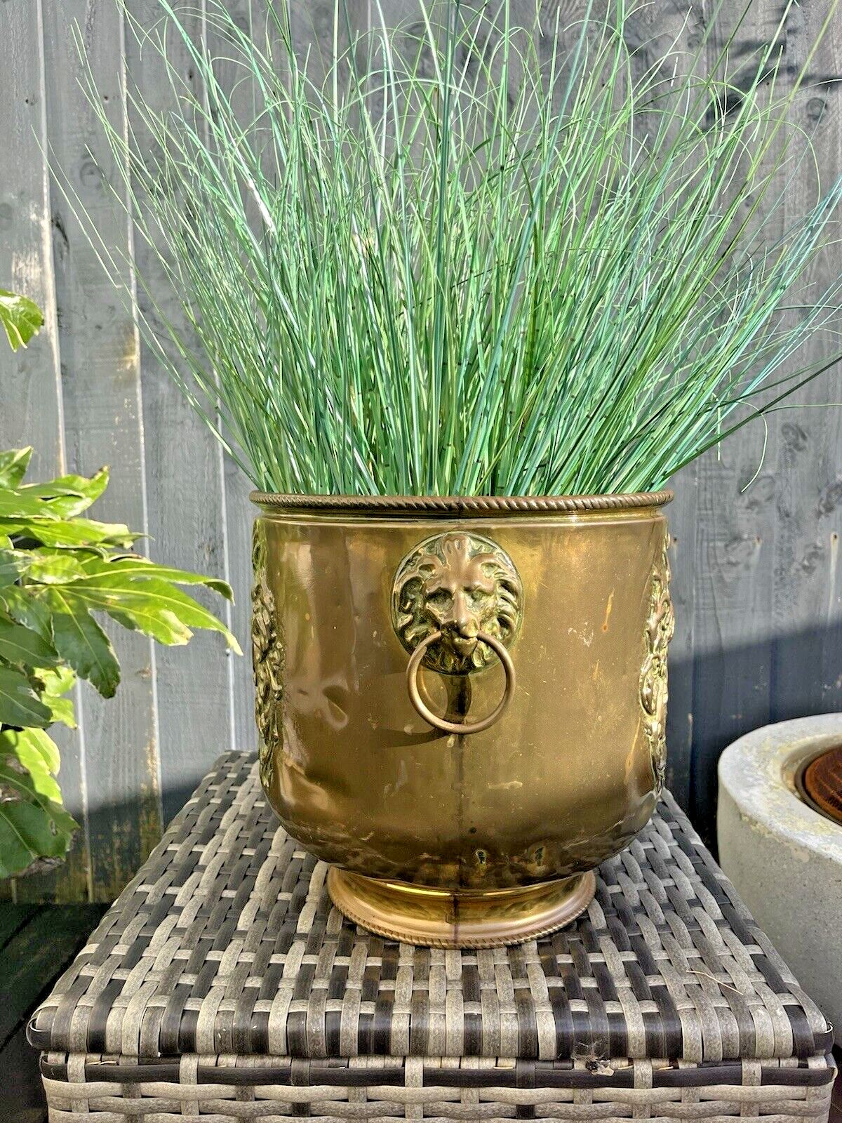 Large Antique Brass Swan Knight Armorial Planter Jardiniere Champagne Ice Bucket photo Home Decor