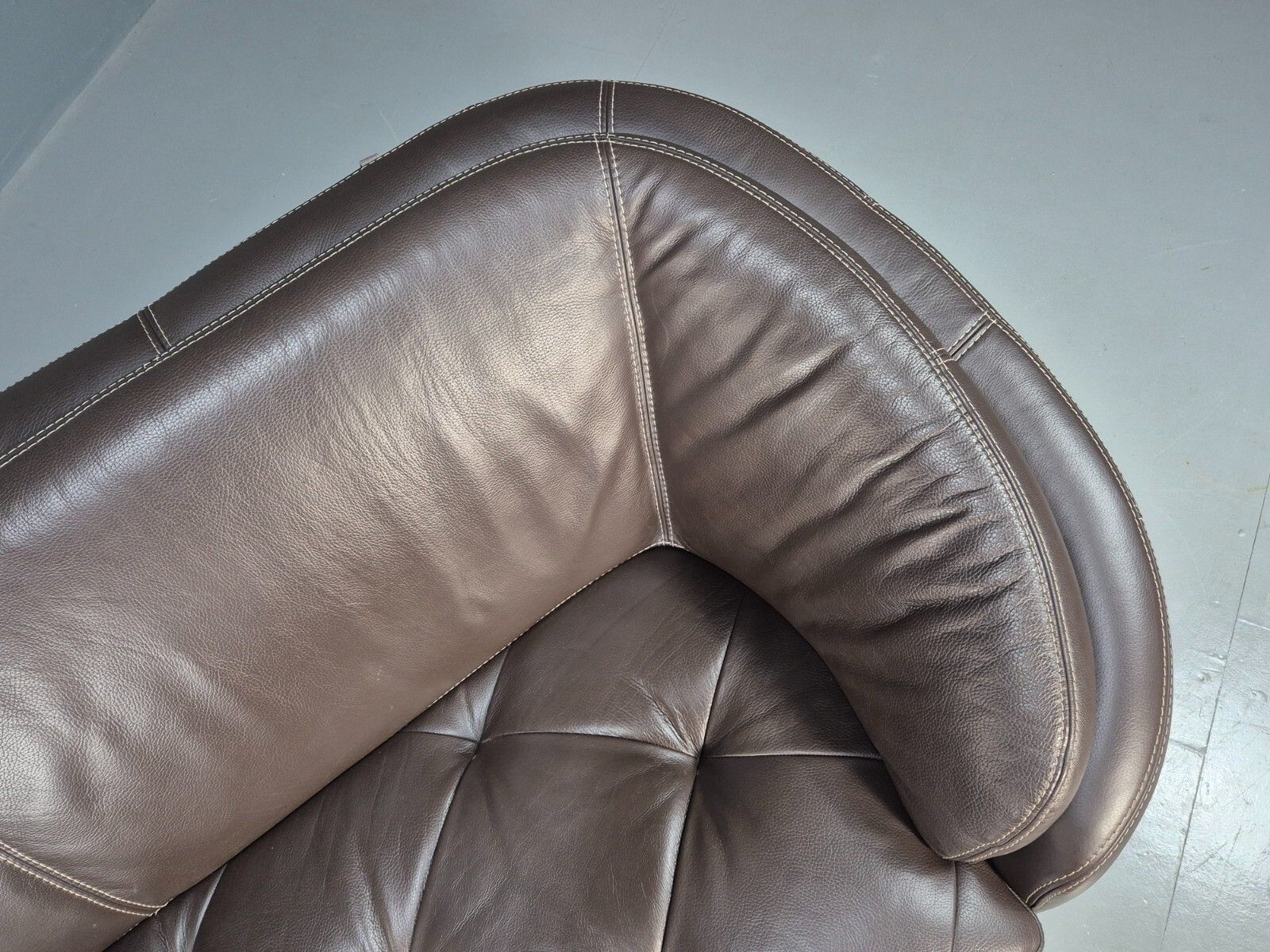 Vintage Italian 3 Seat Sofa Brown Leather Curved Shape Retro Mcm Eb8544 M3ss photo Furniture