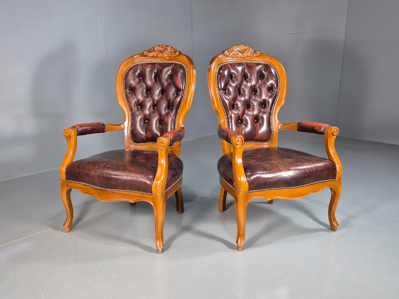 2 Vintage Lounge Chairs Leather Upholstery French Style 1970s Eb8191 Vcar