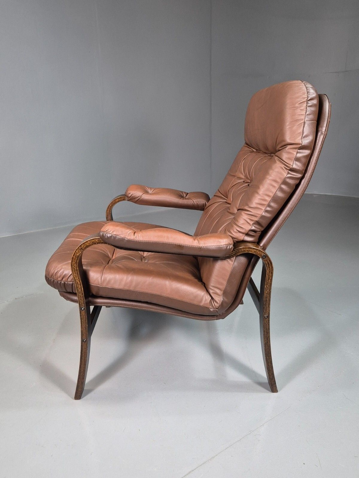 Vintage Danish Lounge Chair  Brown Leather  And Vinyl Mcm Retro Eb7580 Mben photo furniture