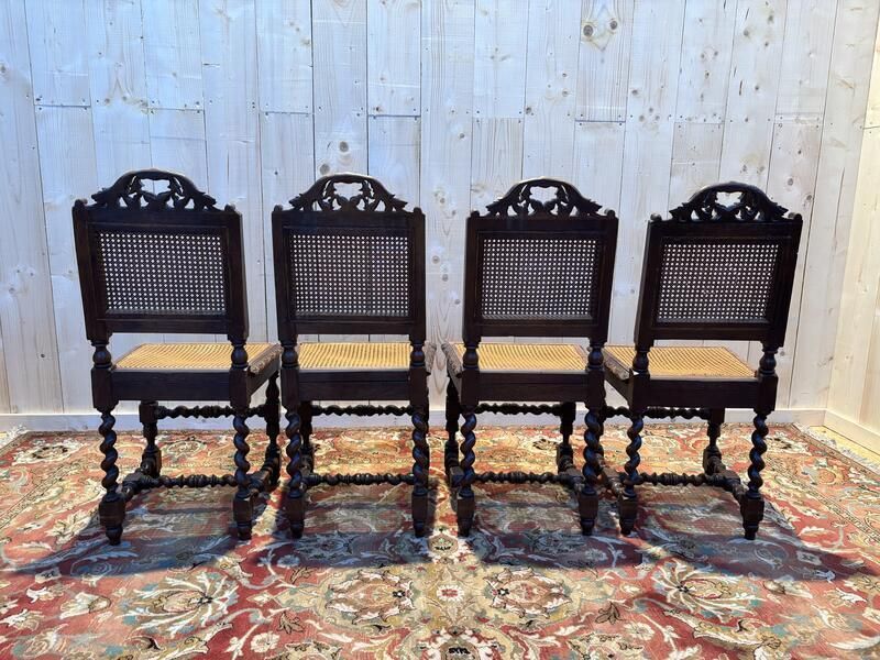Série De 4 Chaises  Renaissance En Cannage . photo for sale