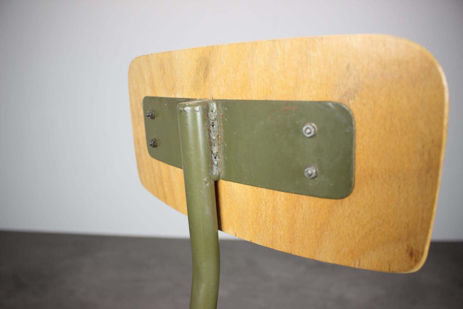Industrial Workshop Chair, 1950 photo vinterior