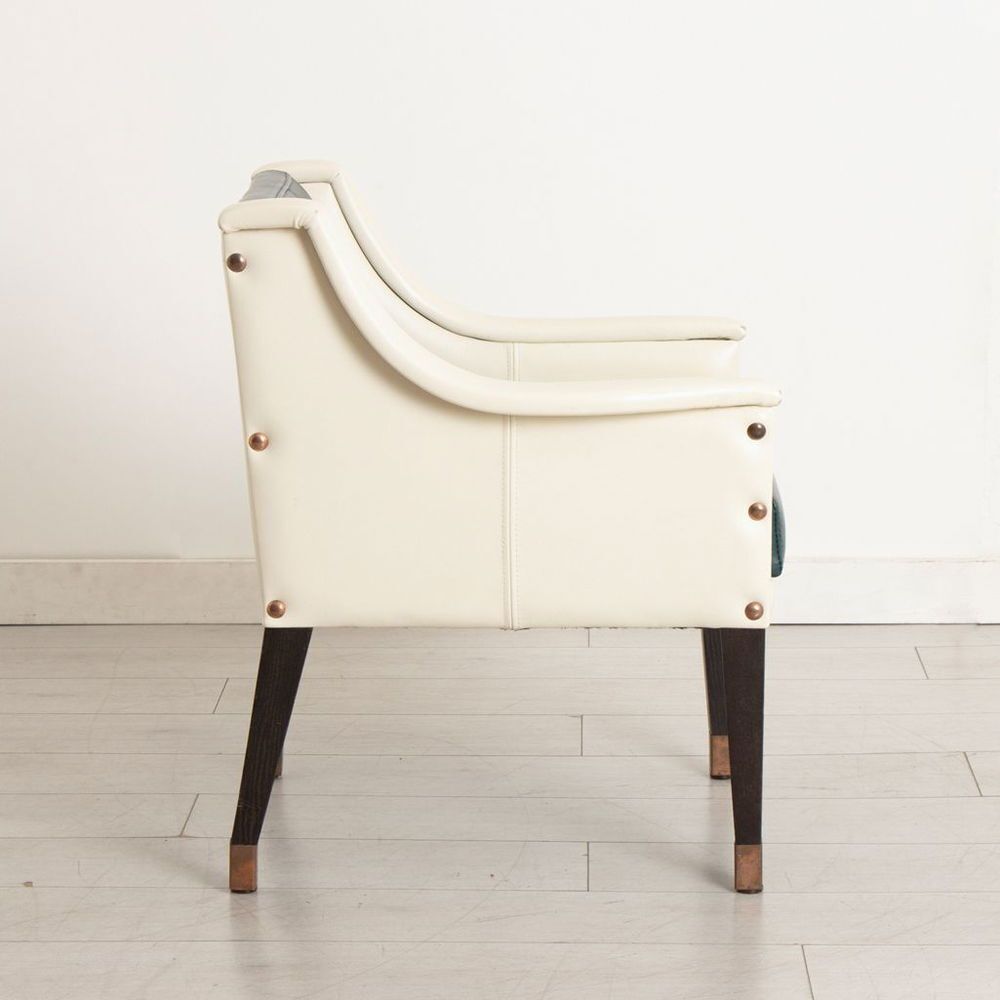 photo vinterior Modern Armchair In Vinyl By Unknown Manufacturer In The Style Of Gio Ponti's 'Dezza Armchair'