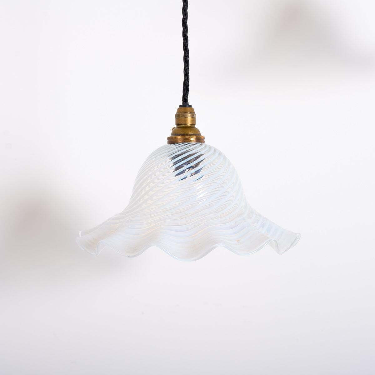 Elegant Vaseline Iridescent Glass Spiral Tulip Shades With Frilled Edges photo vinterior