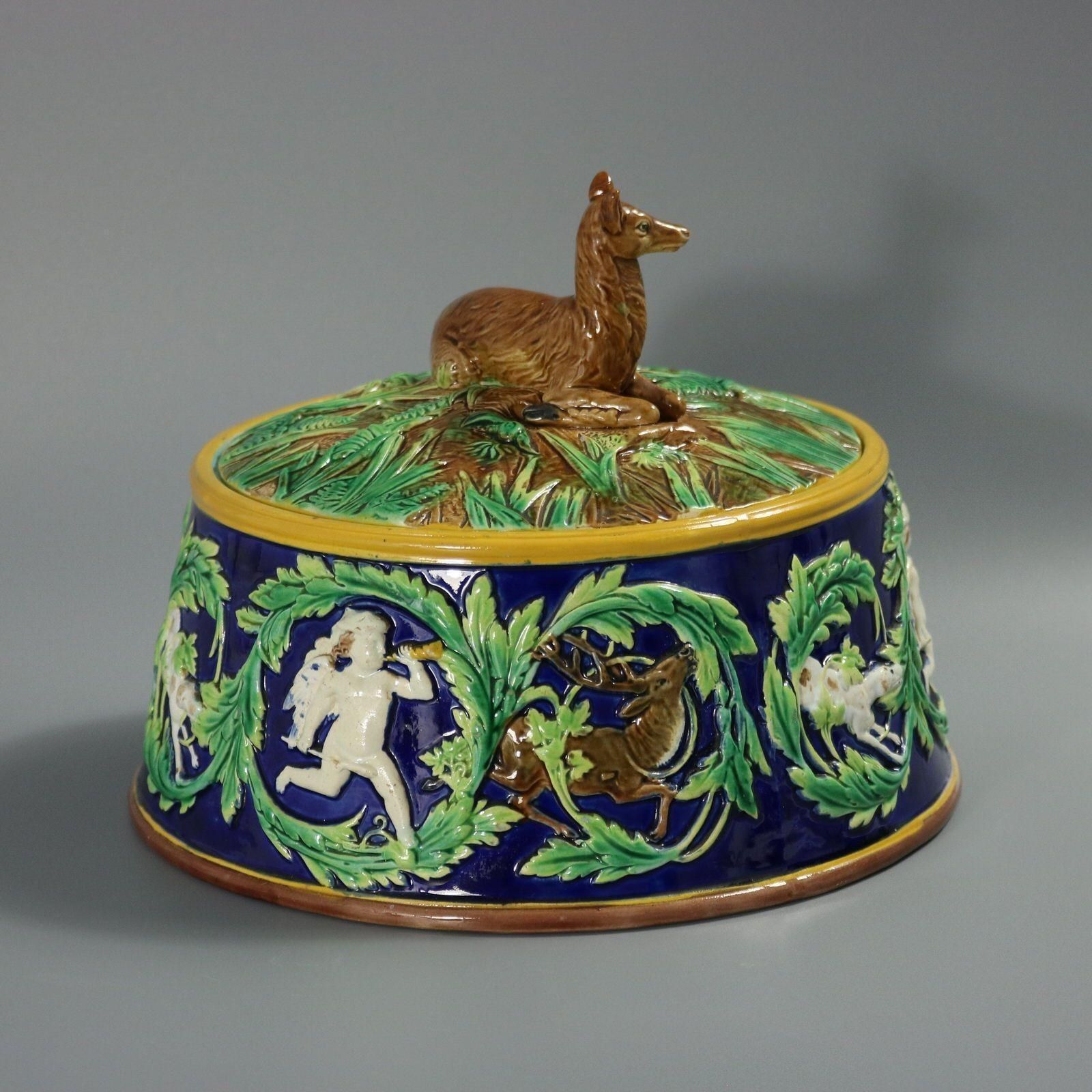 George Jones Majolica Deer Game Pie Dish And Liner photo vinterior