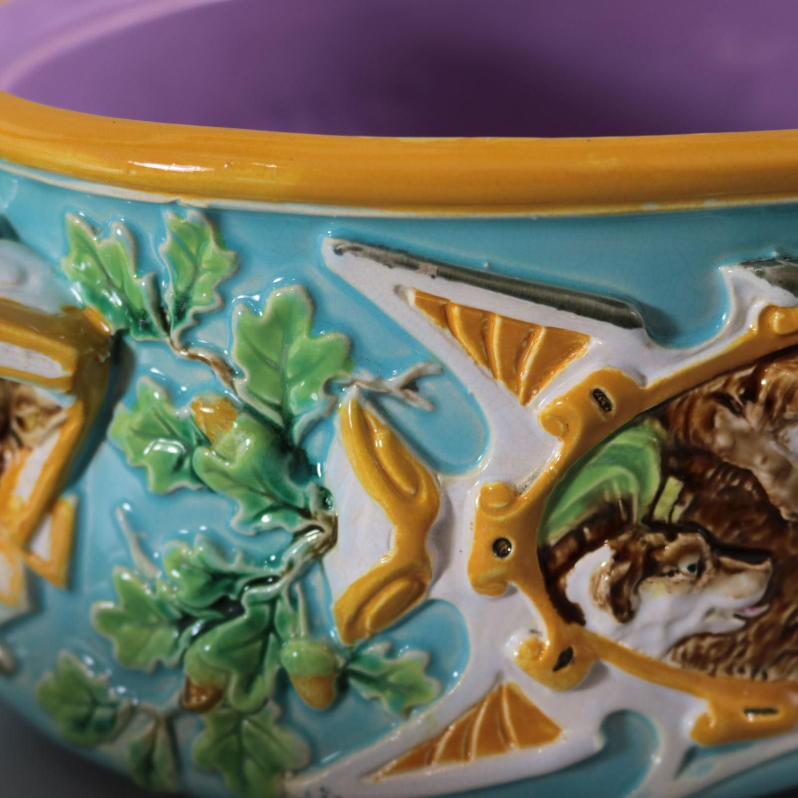 photo vintage George Jones Majolica Wild Boar Game Pie Dish