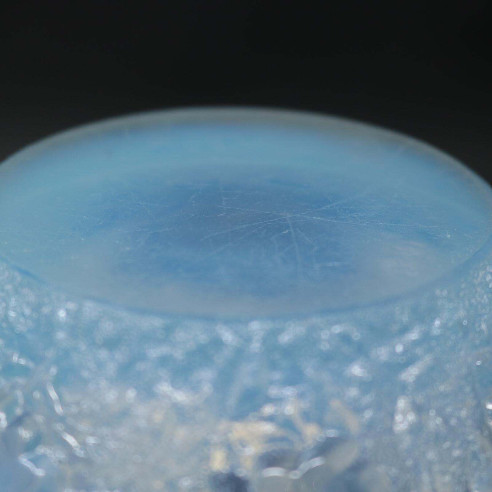 photo furniture René Lalique Opalescent Glass 'Paquerettes' Daisies Vase
