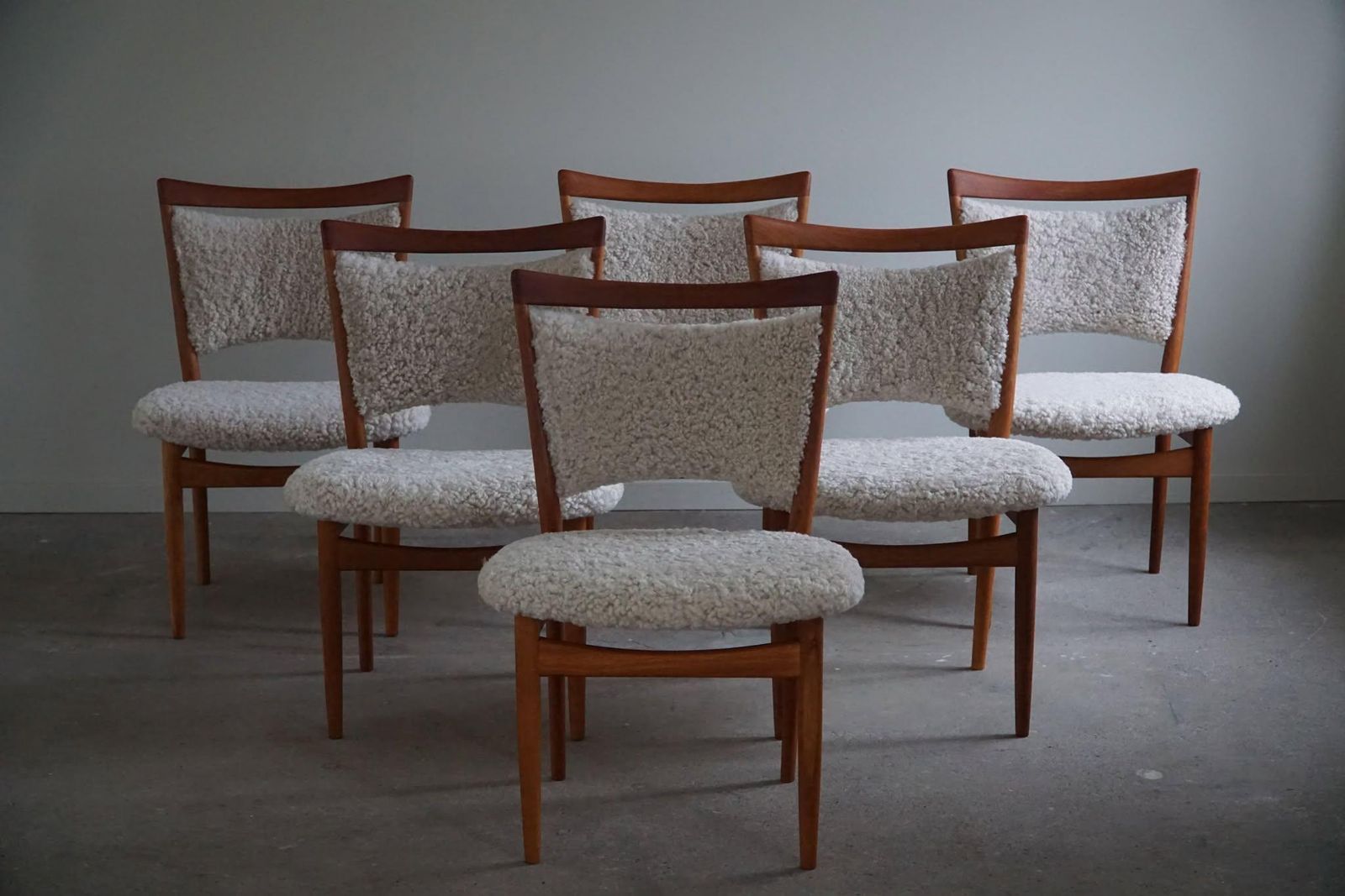 photo for sale Danish Modern, Set Of 6 Chairs In Oak & Lambswool, Model Sw86 By Finn Juhl, 1953