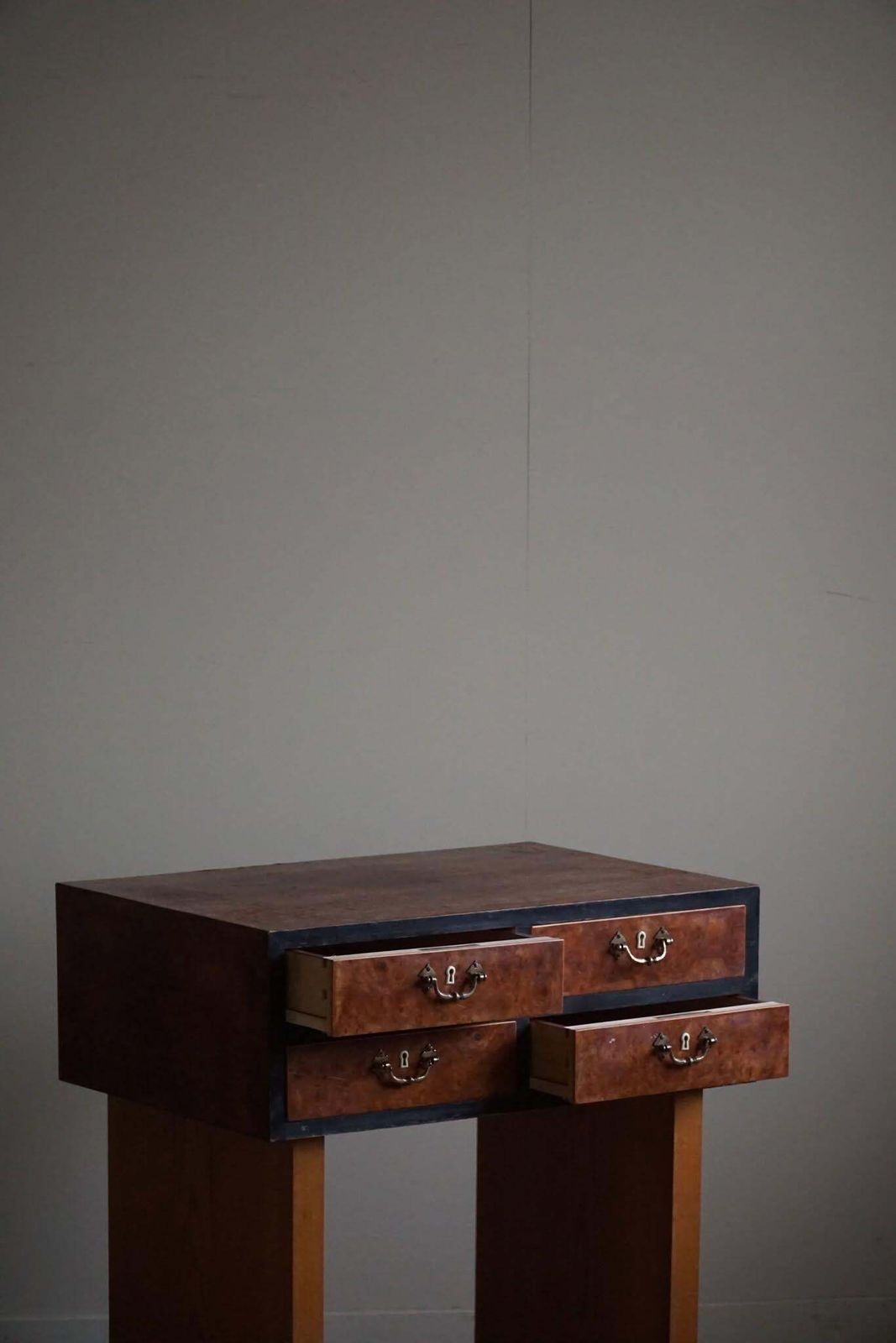Danish Art Deco Console Table With Drawers In Elm & Burl Wood, 1940s photo vintage