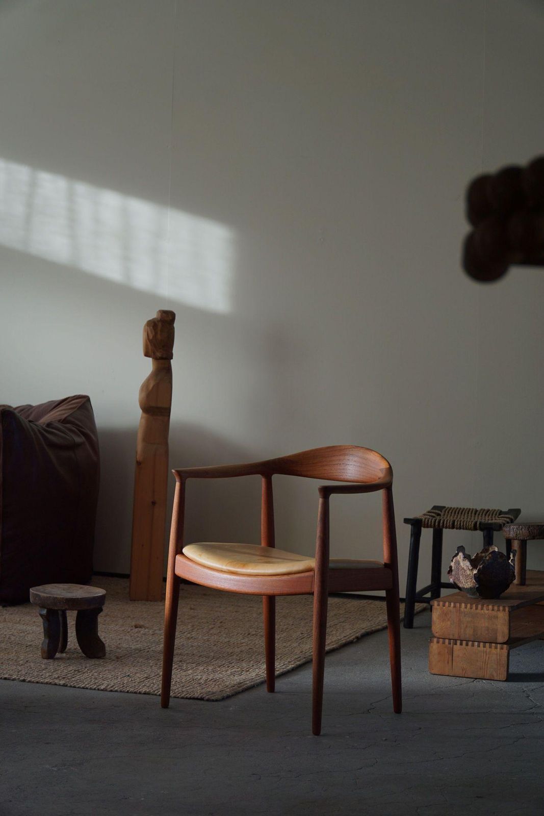 Hans J. Wegner, Armchair In Teak & Leather, "The Chair" Model Jh501, 1950s photo 3875.0