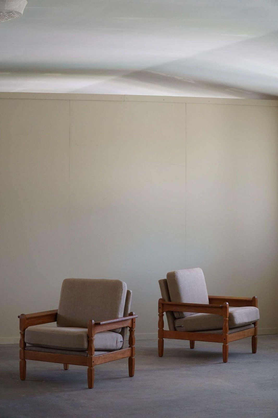 Danish Modern, Pair Of Lounge Chairs In Oak & Linen, Henning Kjærnulf, 1960s photo furniture