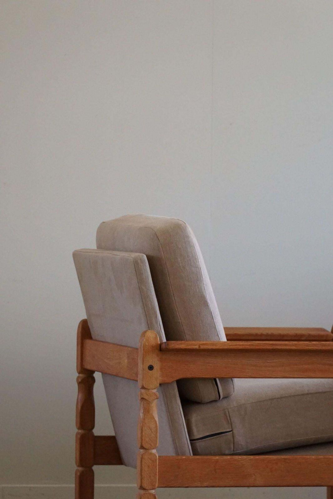 Danish Modern, Pair Of Lounge Chairs In Oak & Linen, Henning Kjærnulf, 1960s photo for sale
