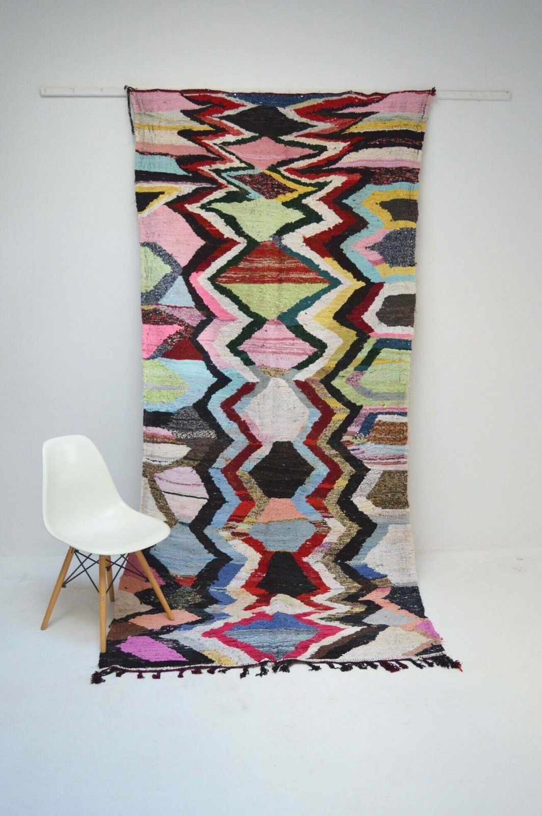Vintage Hanbal Rug photo vintage