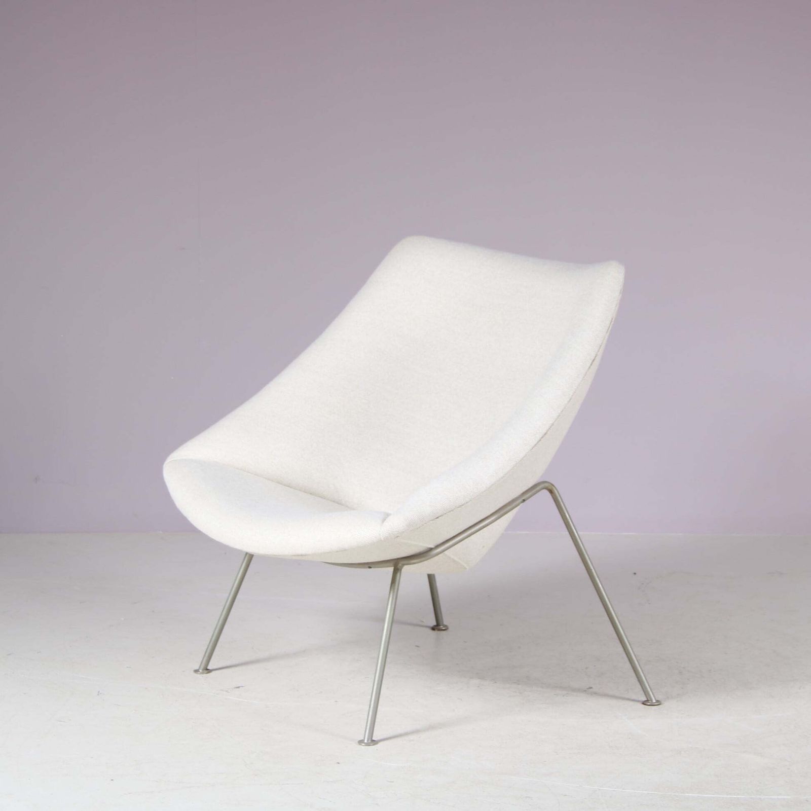 Pierre Paulin Oyster Lady Chair For Artifort Netherlands 1950 photo Furniture