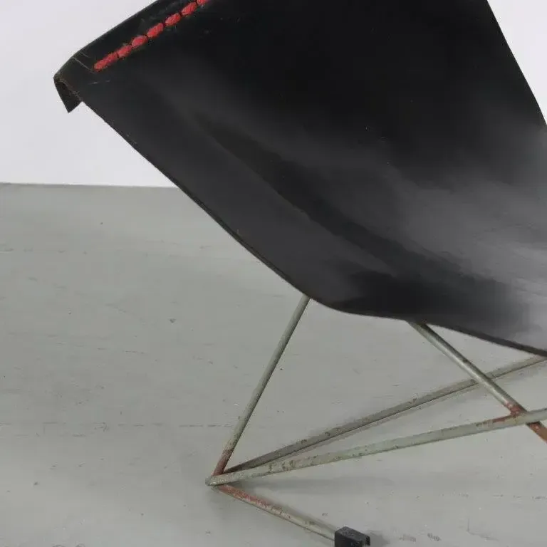 photo vintage Pierre Paulin F675 “Butterfly” Chair By Artifort, Netherlands 1960