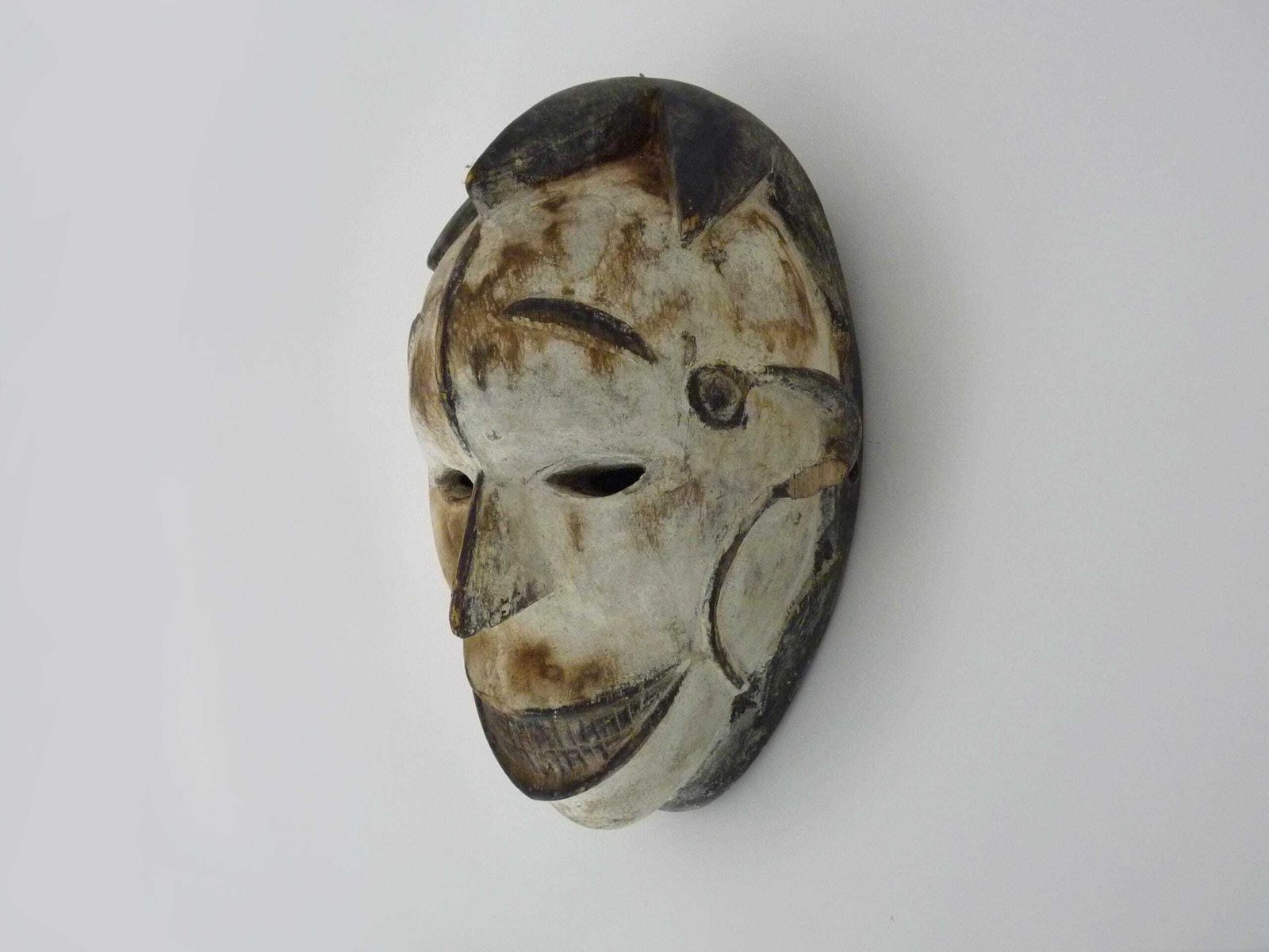 Face Mask Okua Idoma Nigeria. First Art. African Art. 70s photo for sale