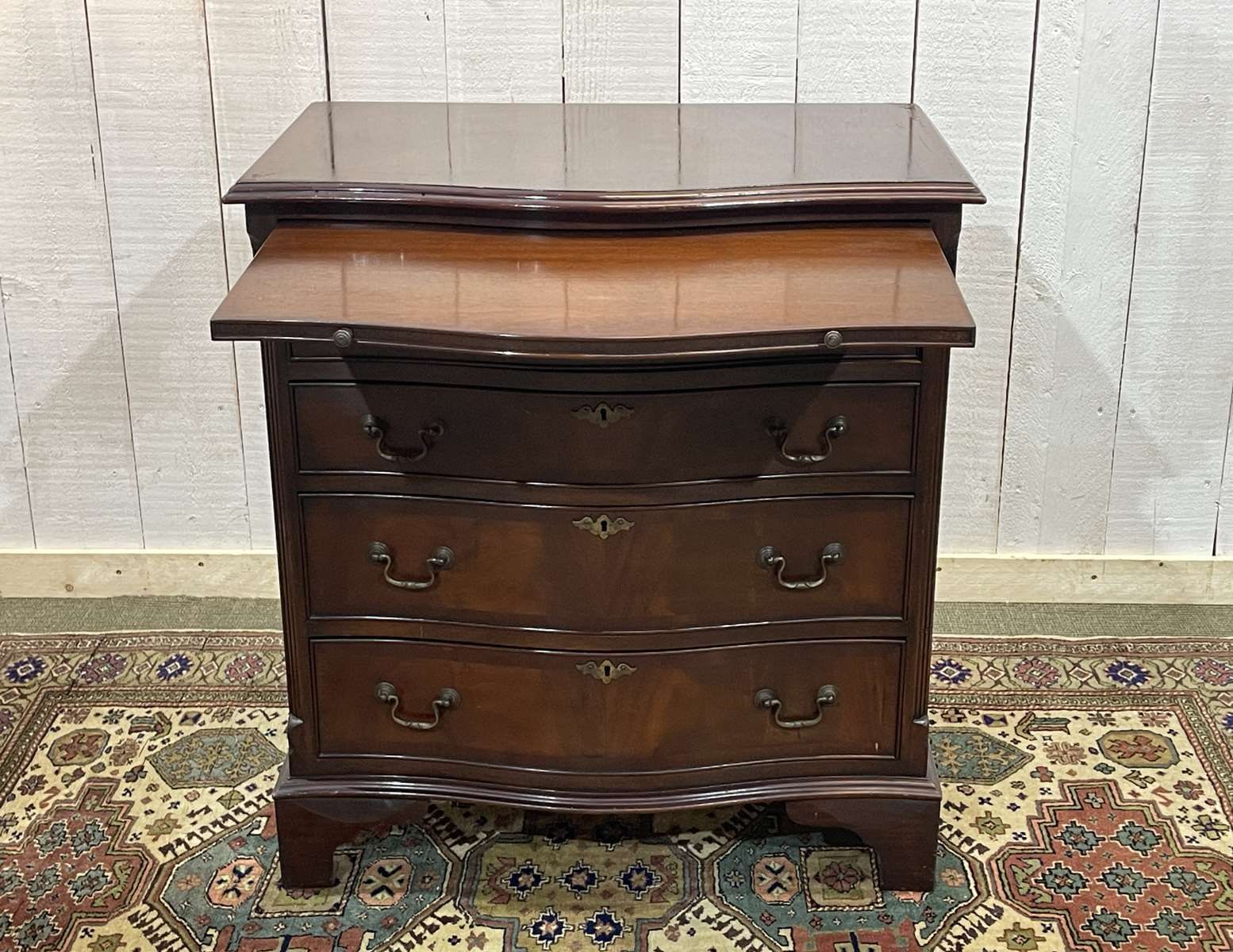 English Chest Of Drawers From The 1950s In Mahogany photo Furniture