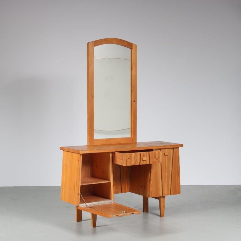 photo furniture 1960s Scandinavian Dressing Table