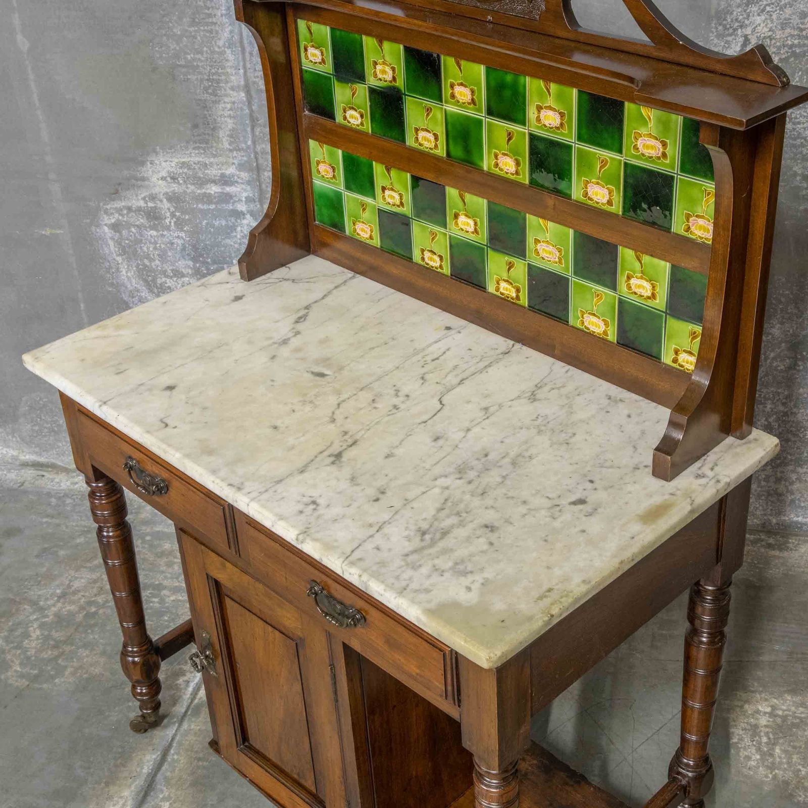 Late Victorian Mahogany Washstand photo 995.0