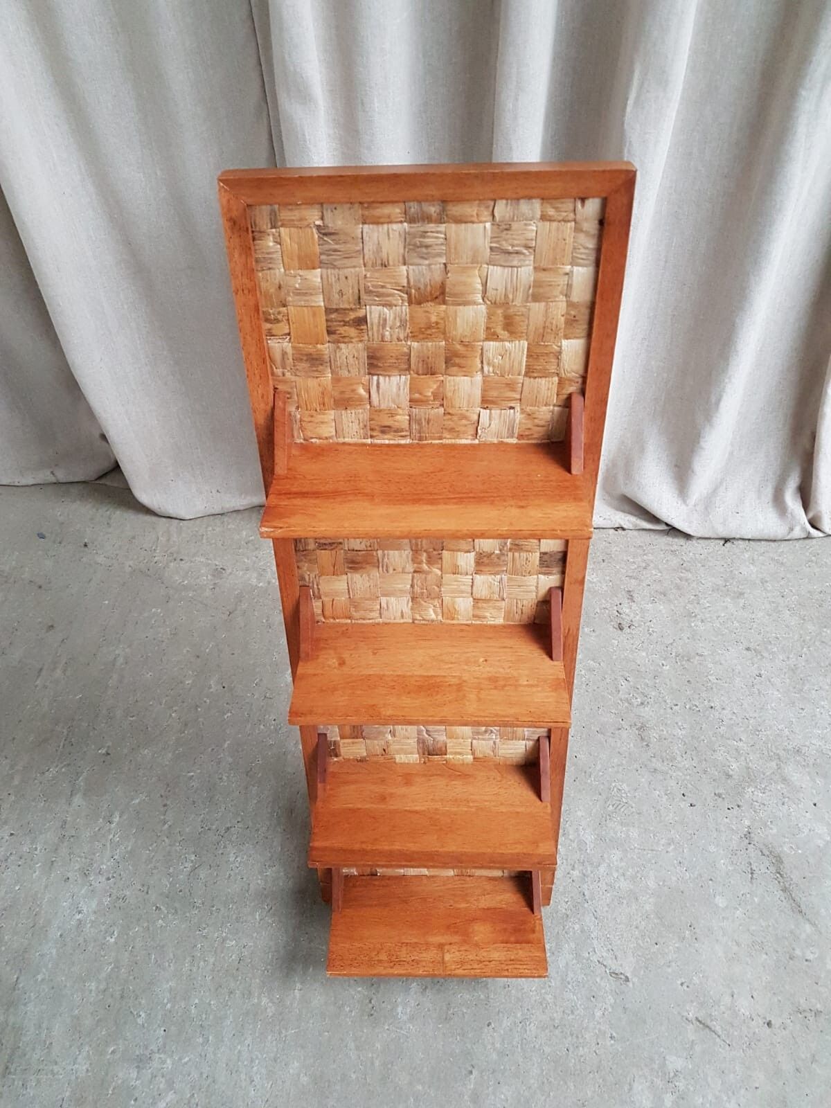 photo furniture Vtg Mid Century Compact Bookcase Small Shelves Danish Scandi Design Retro R739