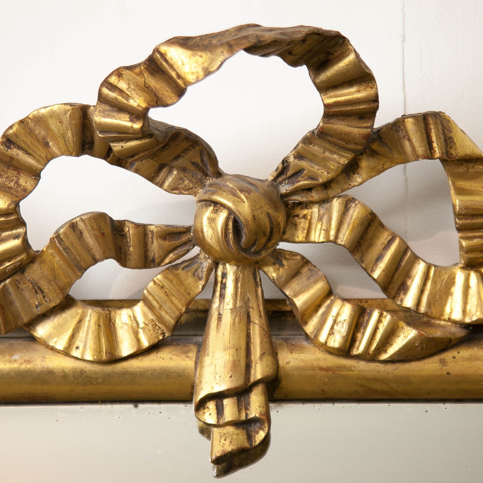 French Gilded Mirror photo vinterior