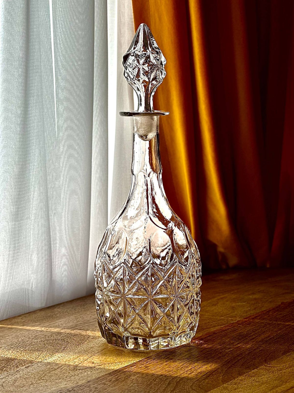 Victorian Glass Decanter With Faceted Stopper, Diamond & Oval Moulded Design, Antique Crystal Bottle C.1870 photo furniture