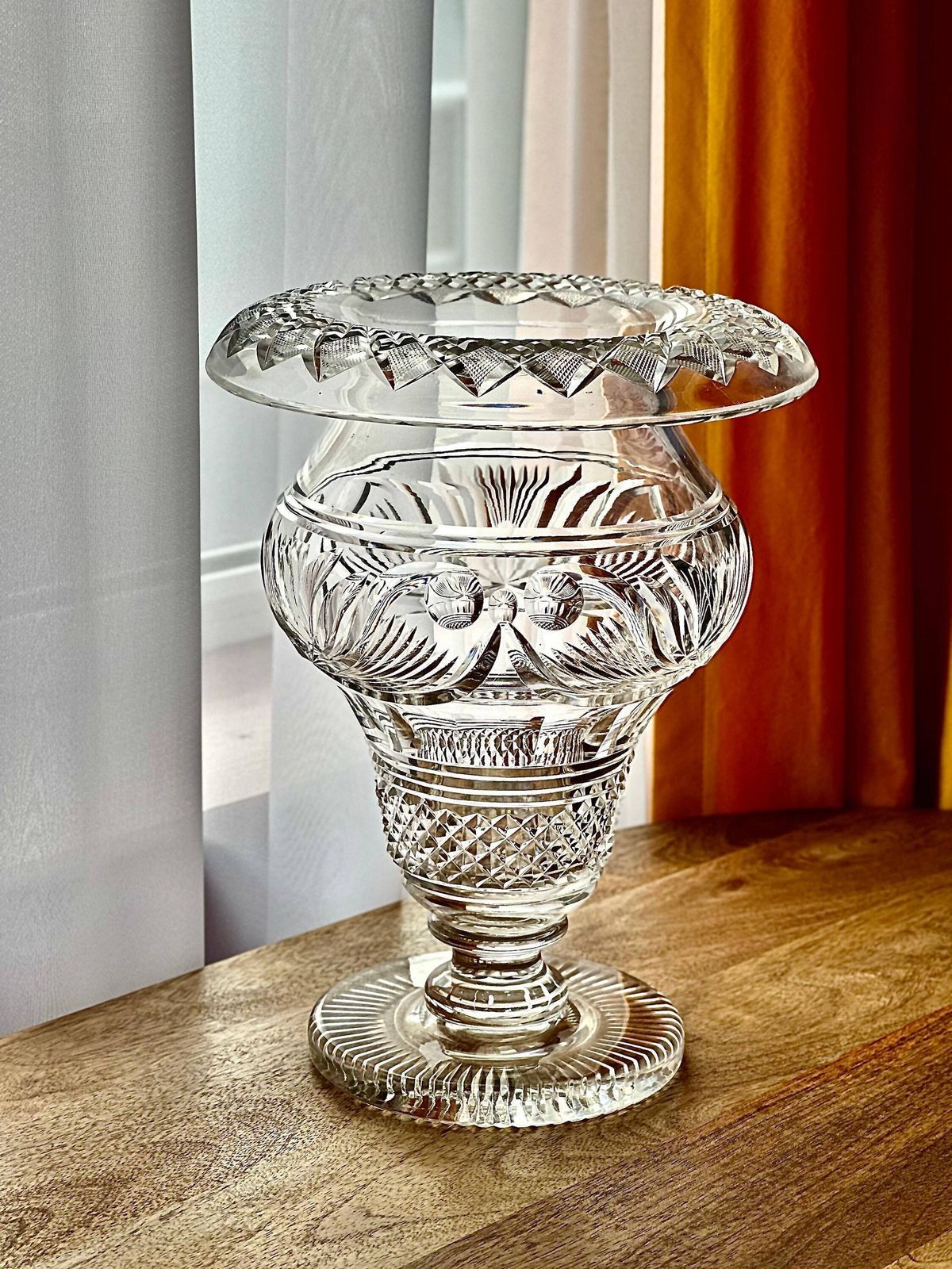 19th Century Anglo Irish Cut Crystal Pedestal Bowl – Grand Georgian Glassware, 27 Cm photo vintage