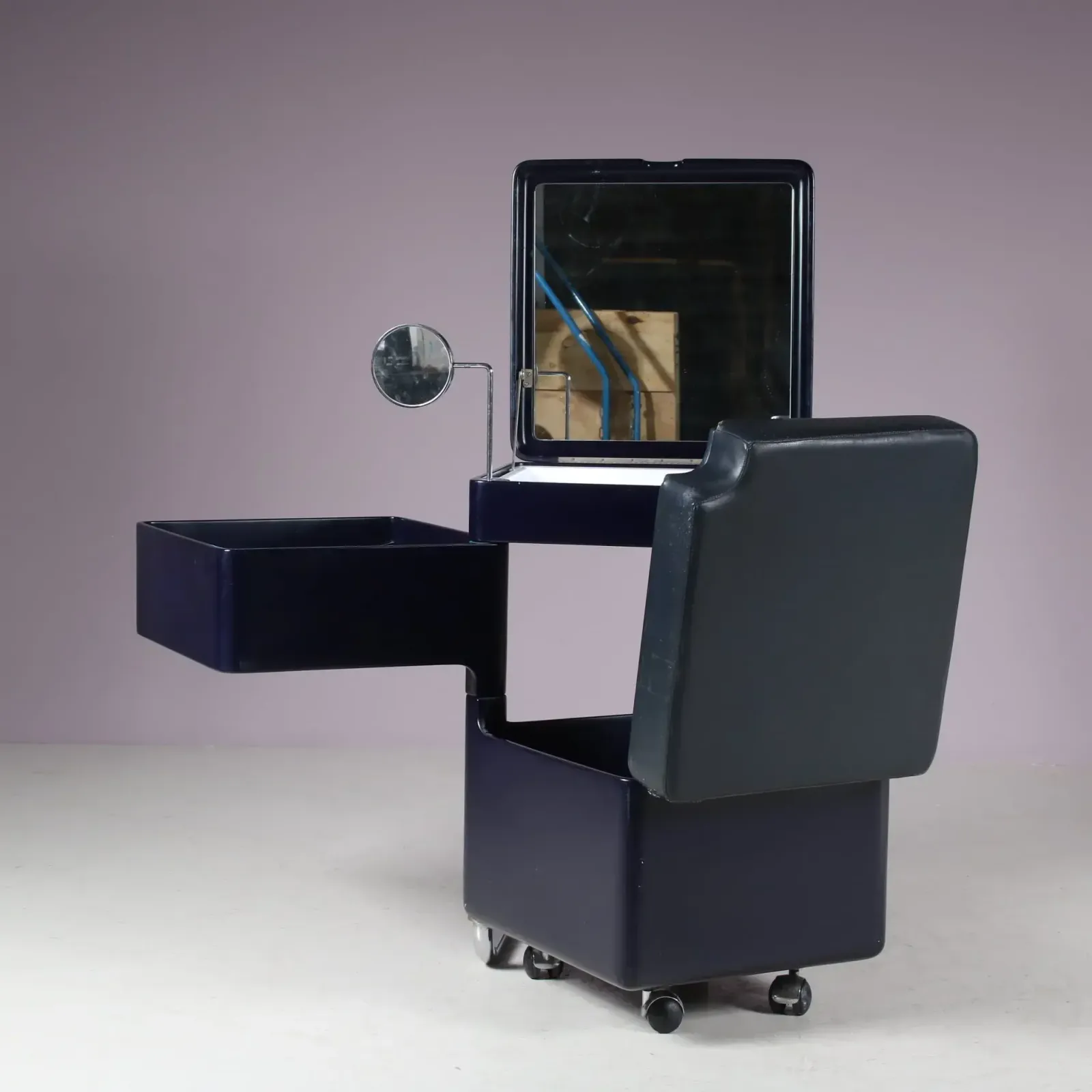 photo furniture “Ciarly” Dressing Table By Carlo Urbinati For Tulli Zuccari, Italy 1970