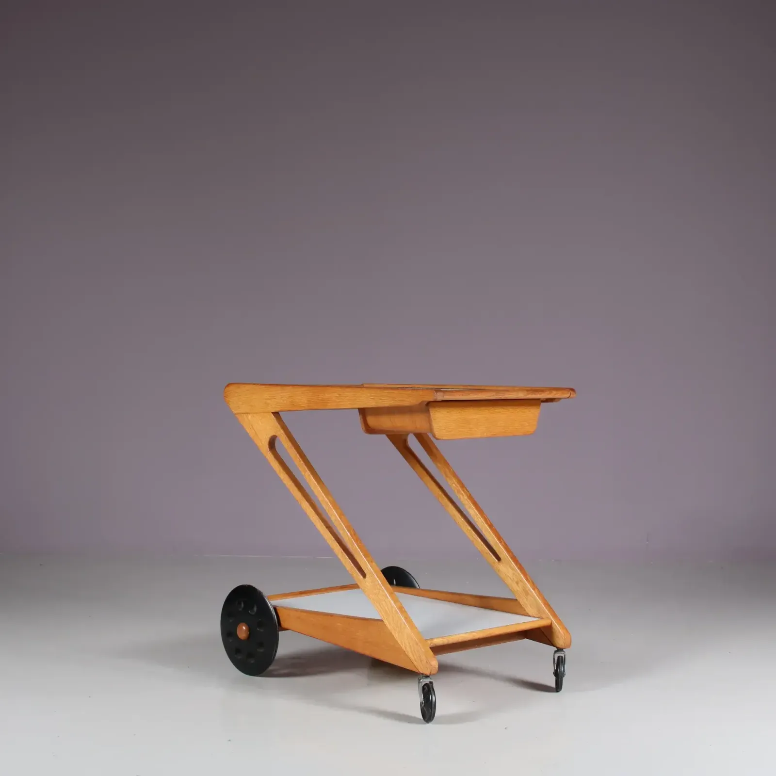 photo vinterior Cees Braakman “Mobilo Pe03” Trolley For Pastoe, Netherlands 1950