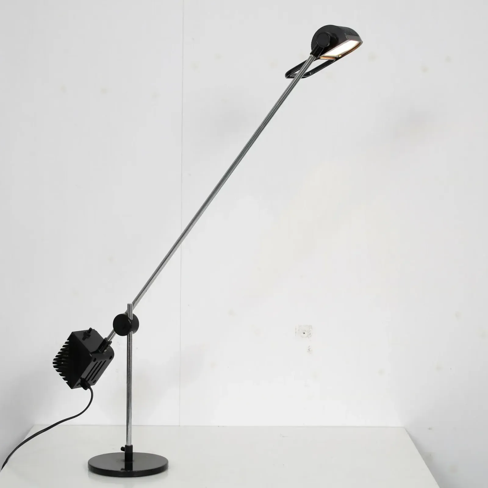 photo vinterior 1970s Adjustable Desk Lamp By De Pas, D’urbino And Lomazzi For Stilnovo, Italy