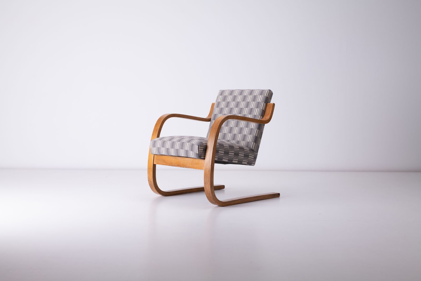 Alvar Aalto Armchair Model 34, Finmar, 1st Production 1933
