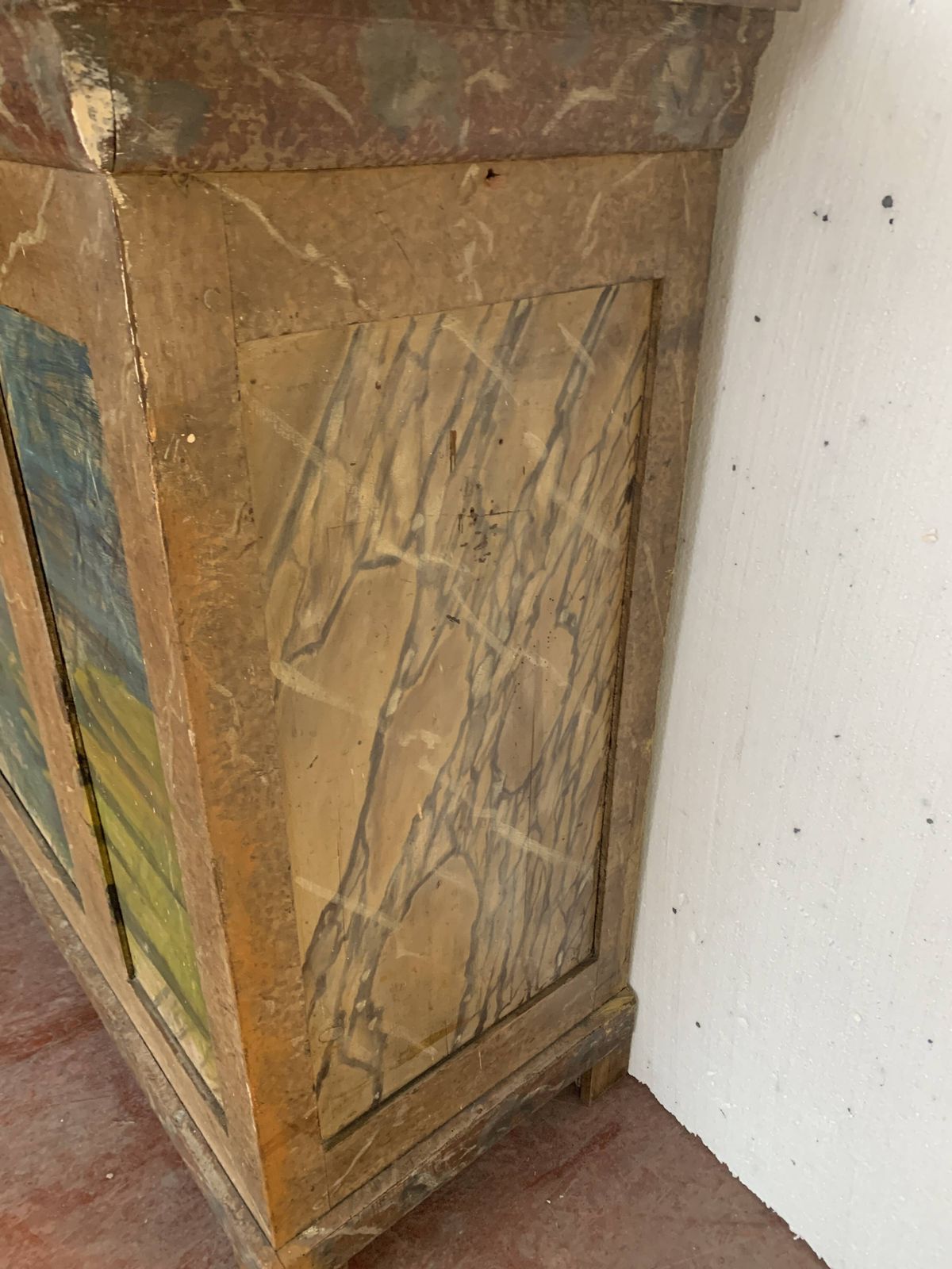 Small Flemish Style Counter In Patinated Fir  20th Century photo vinterior