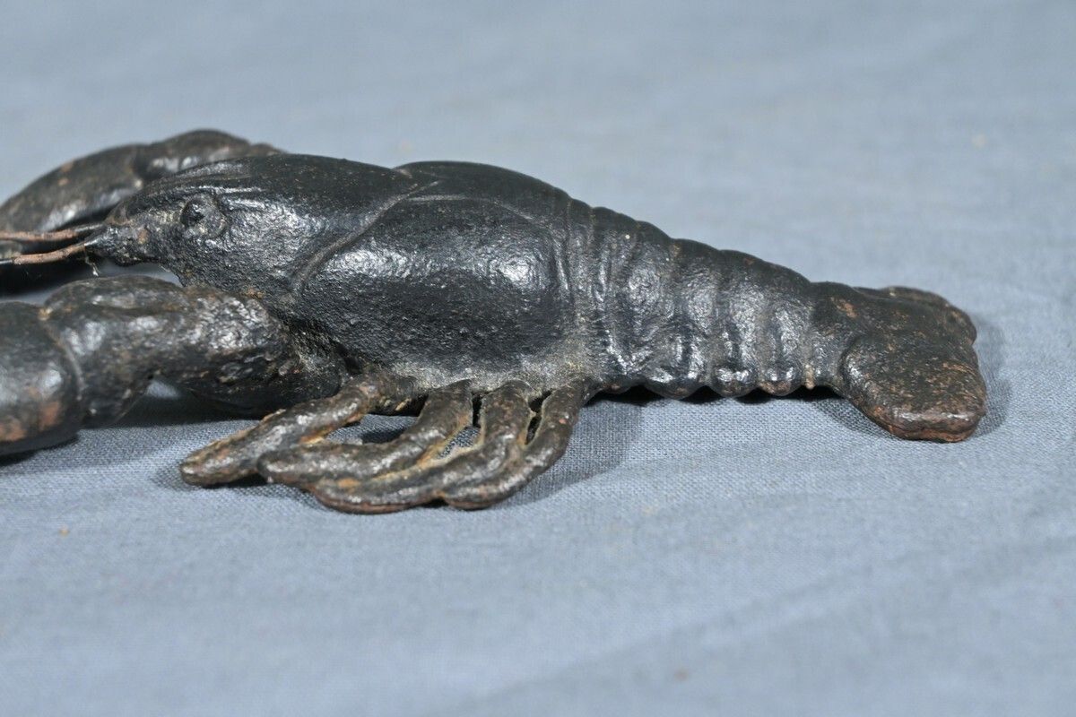 Cast Iron Paperweight – Early 20th Century photo vinterior